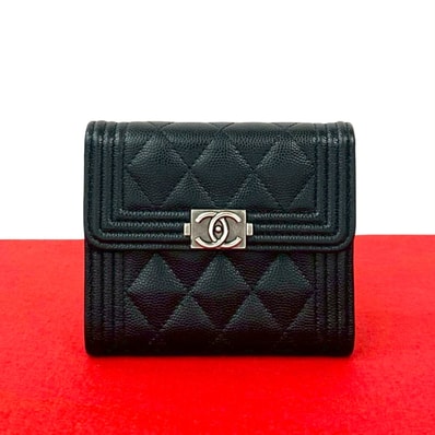 CHANEL シャネル マトラッセ ココマーク マットキャビアスキン 三つ折り財布 ブラック
02356