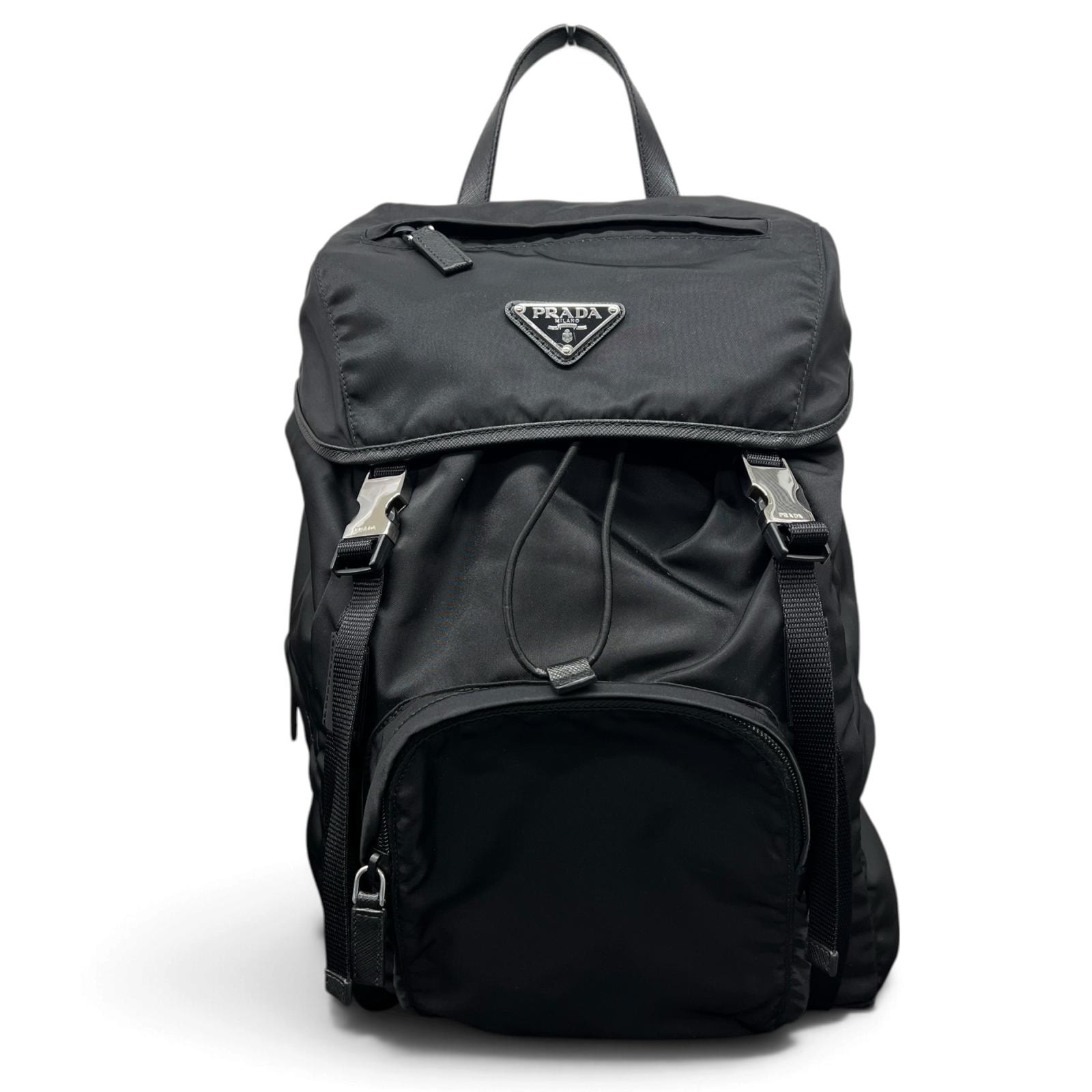 PRADA 極美品 プラダ トライアングルロゴ テスートナイロン バックパック リュック 1BZ039 ブラック 三角プレート ロゴプレート Aランク 鑑定済 中古 プラダリュック