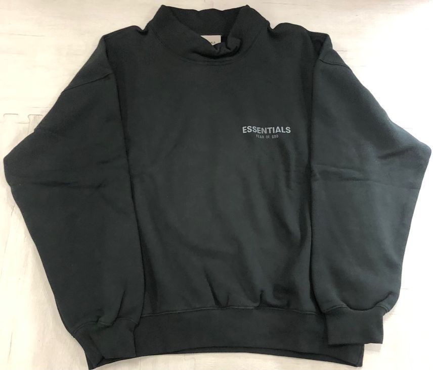 FEAR OF GOD ESSENTIALS Pull-over Mockneck Sweatshirt "Black"