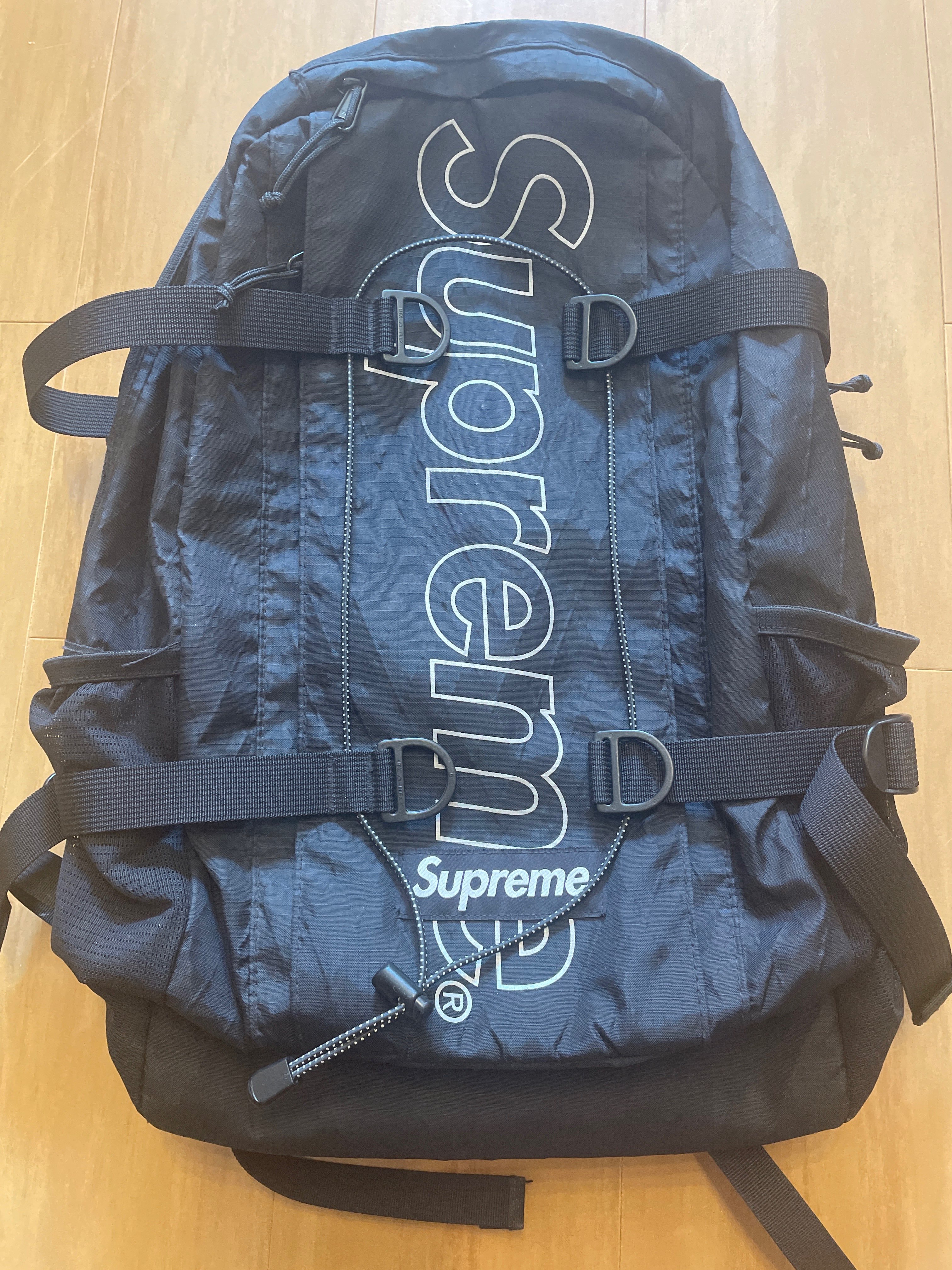 Supreme 18FW Backpack "Black"