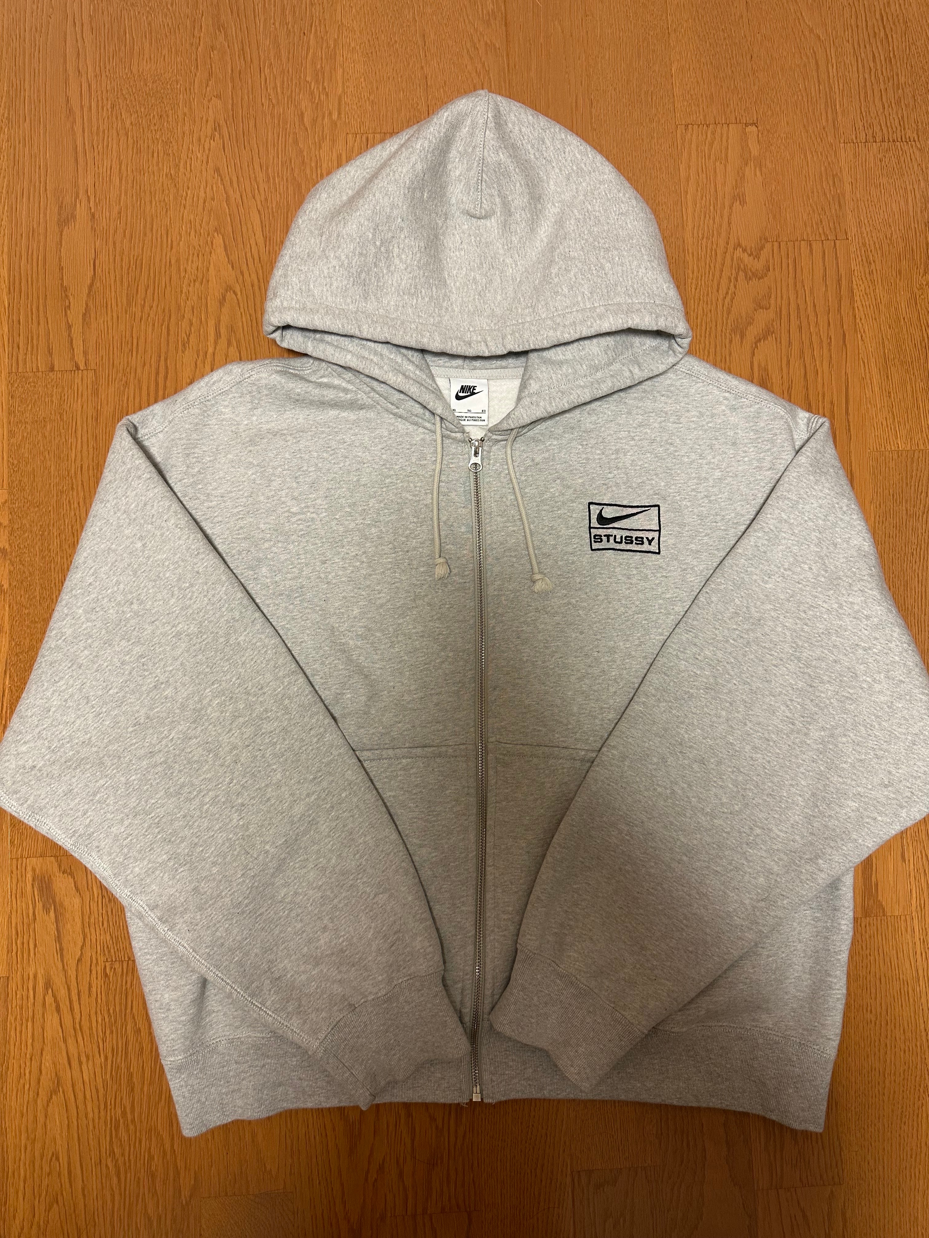 Stussy x Nike Fleece Zip Hoodie "Grey Heather" (US Size) FJ9181-050