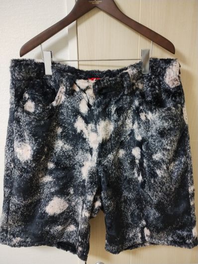 Supreme Faux Fur Short "Black"