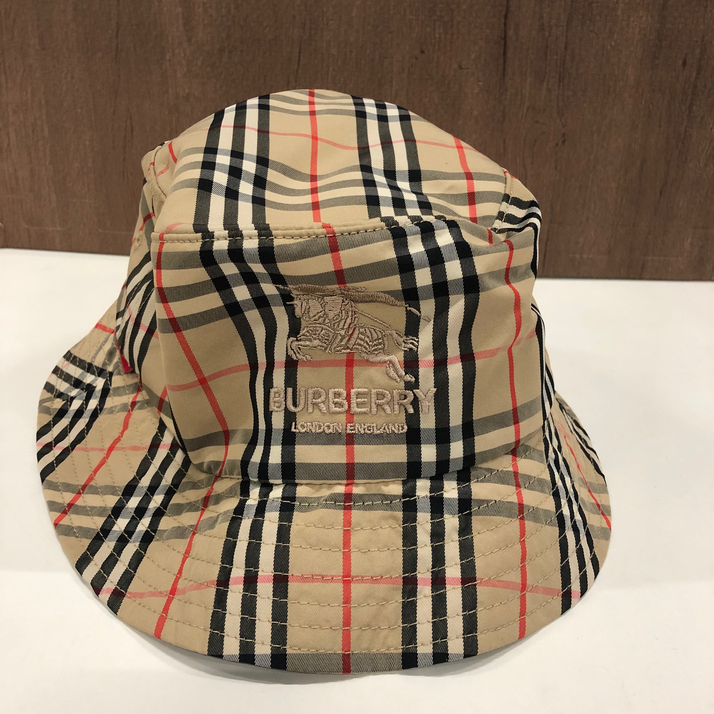 Supreme / Burberry Crusher "Beige"