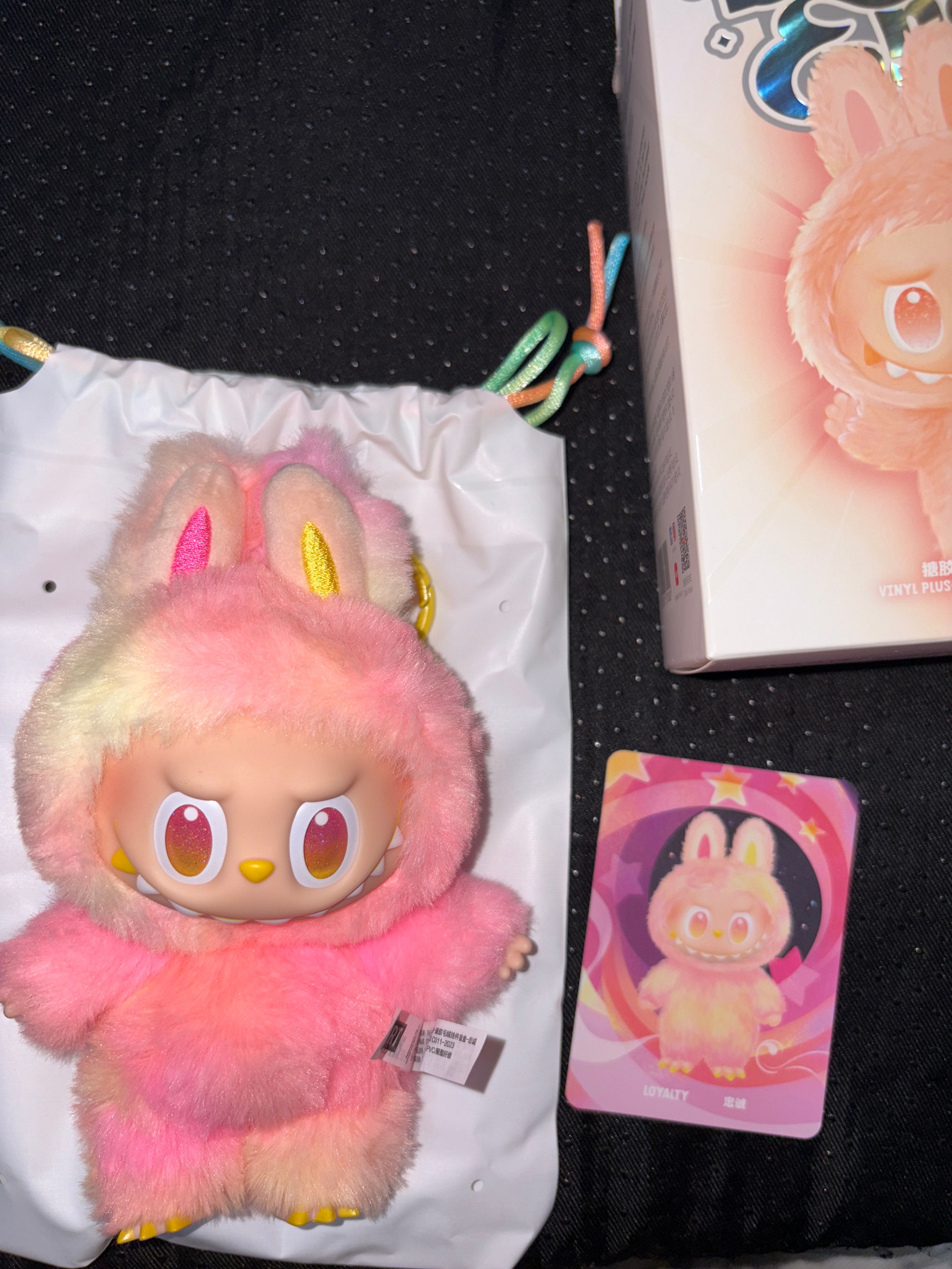 POP MART THE MONSTERS (LABUBU) Big into Energy Series Plush Pendant LOYALTY