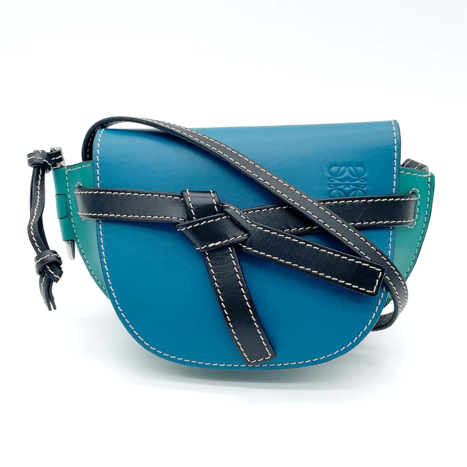 LOEWE ロエベ ゲートバッグ ミニ ショルダーバッグ
ポシェット クロスボディ レザー ブルー レディース
【中古】