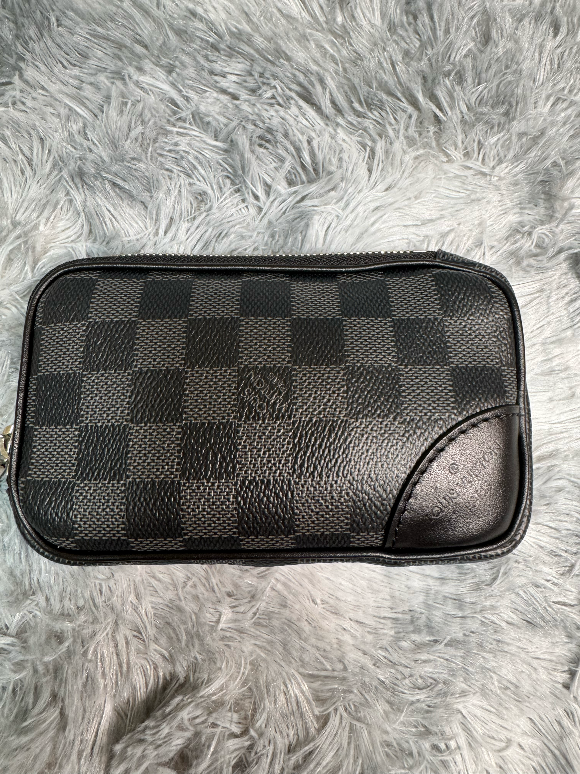 ダミエグラフィット N50018 付属ポーチ