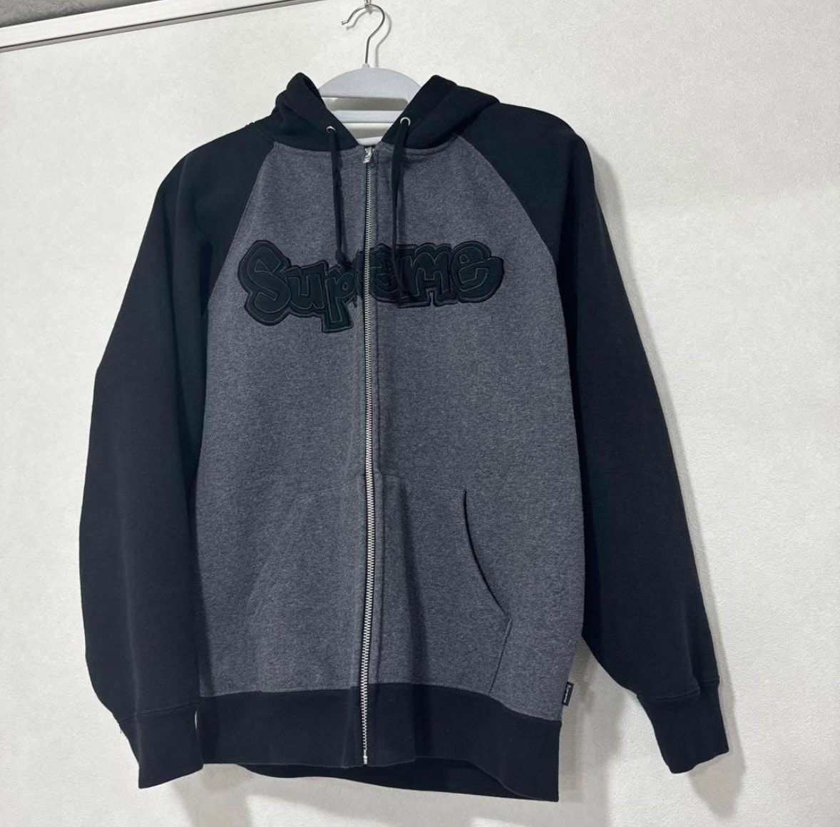 Supreme Gonz Applique Zip Up Hooded Sweatshirt "Black"