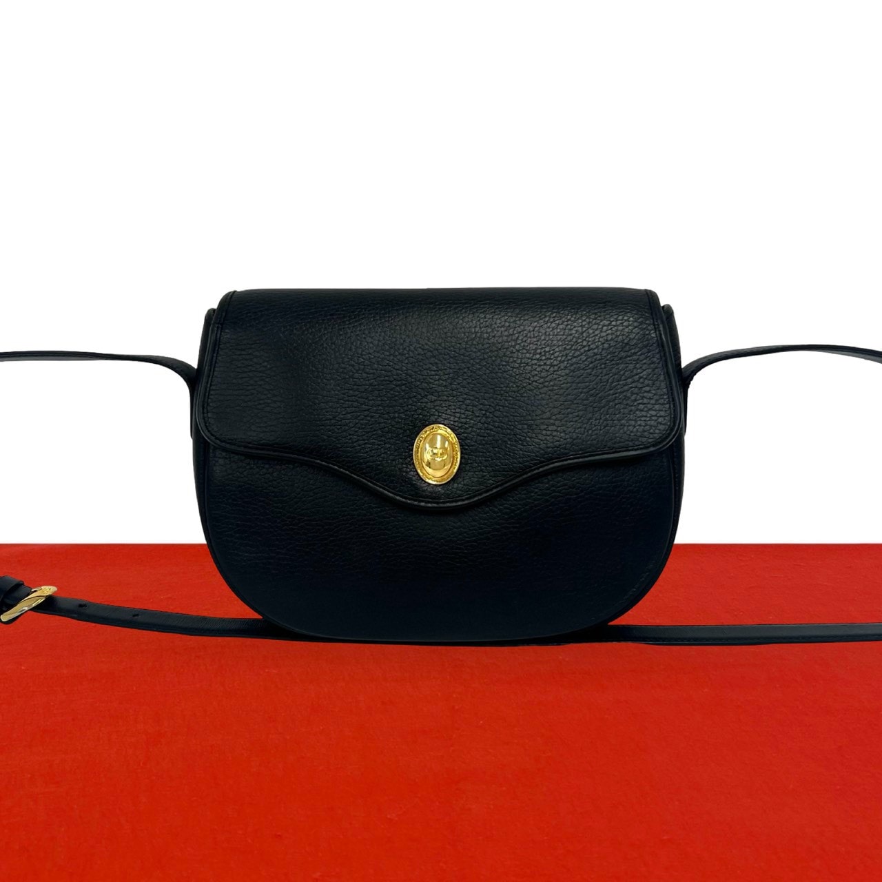 Christian Dior ディオール CD ロゴ 金具 レザー ショルダーバッグ ブラック
17894