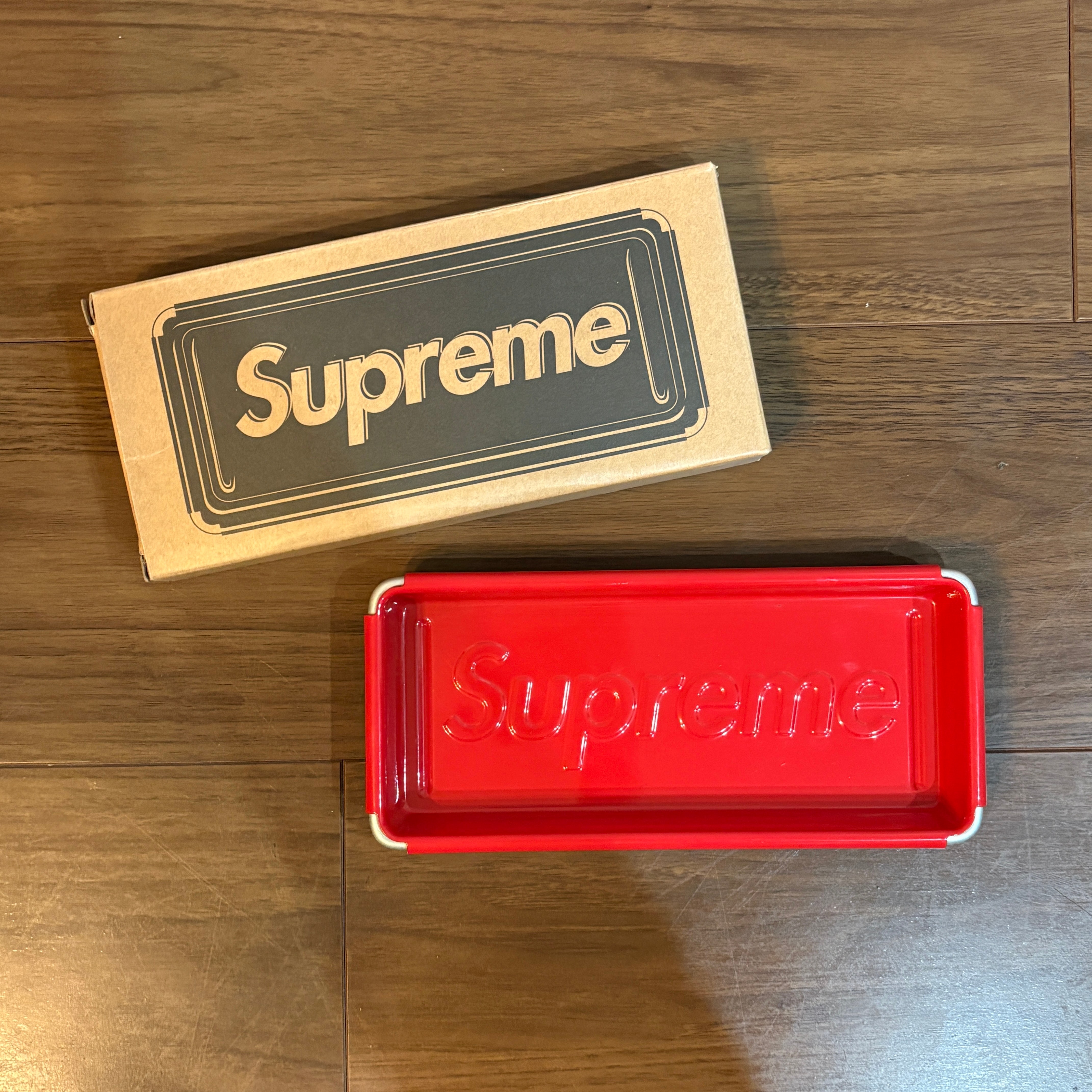 Supreme / Dulton Tray 