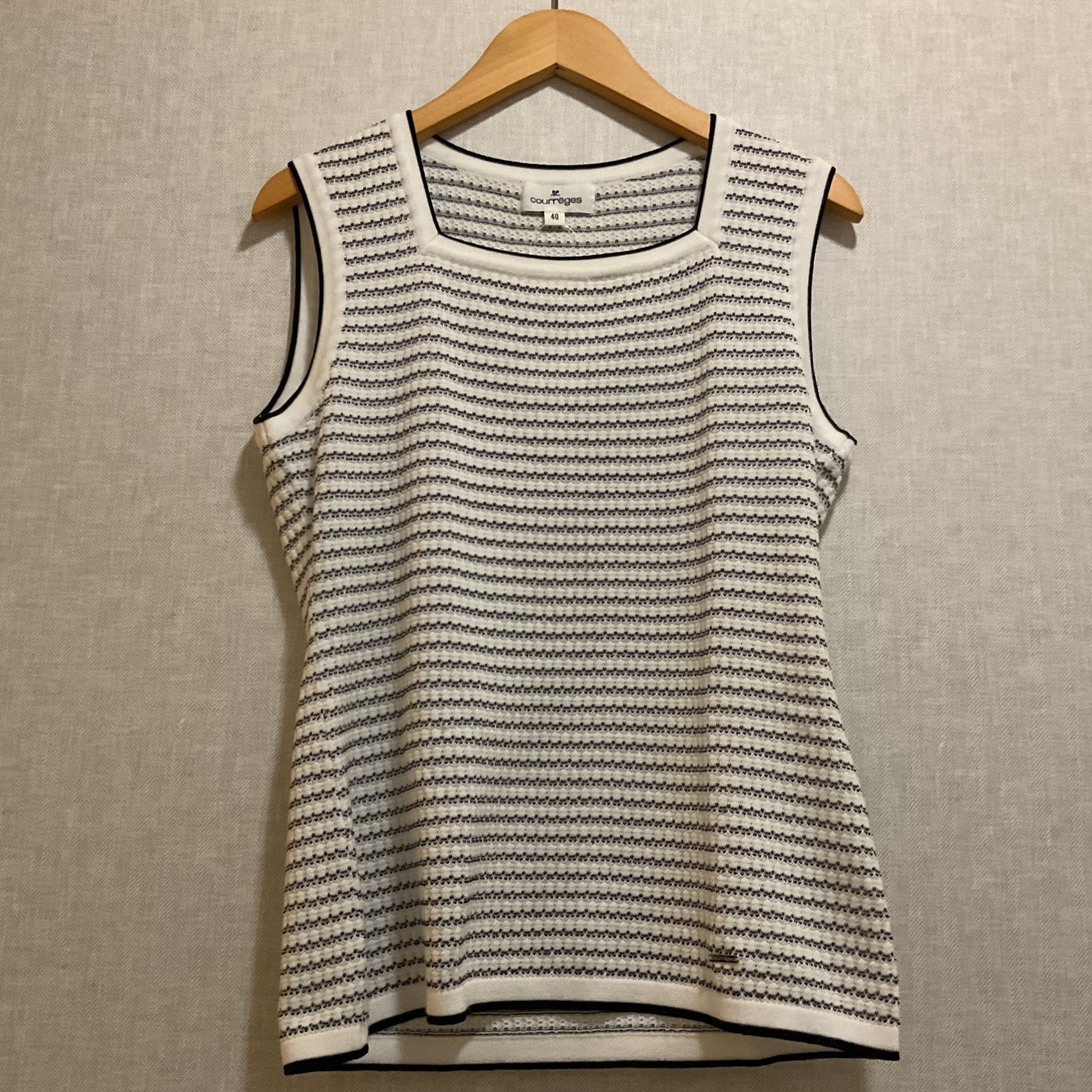 Courreges【クレージュ】ノースリーブニット ホワイト ブラック 40