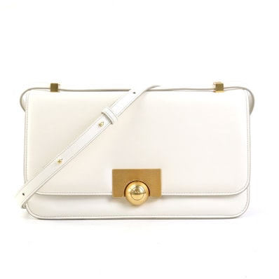 ボッテガヴェネタ BOTTEGAVENETA ショルダーバッグ ザ クラシック レザー ホワイト レディース【中古】 56095a