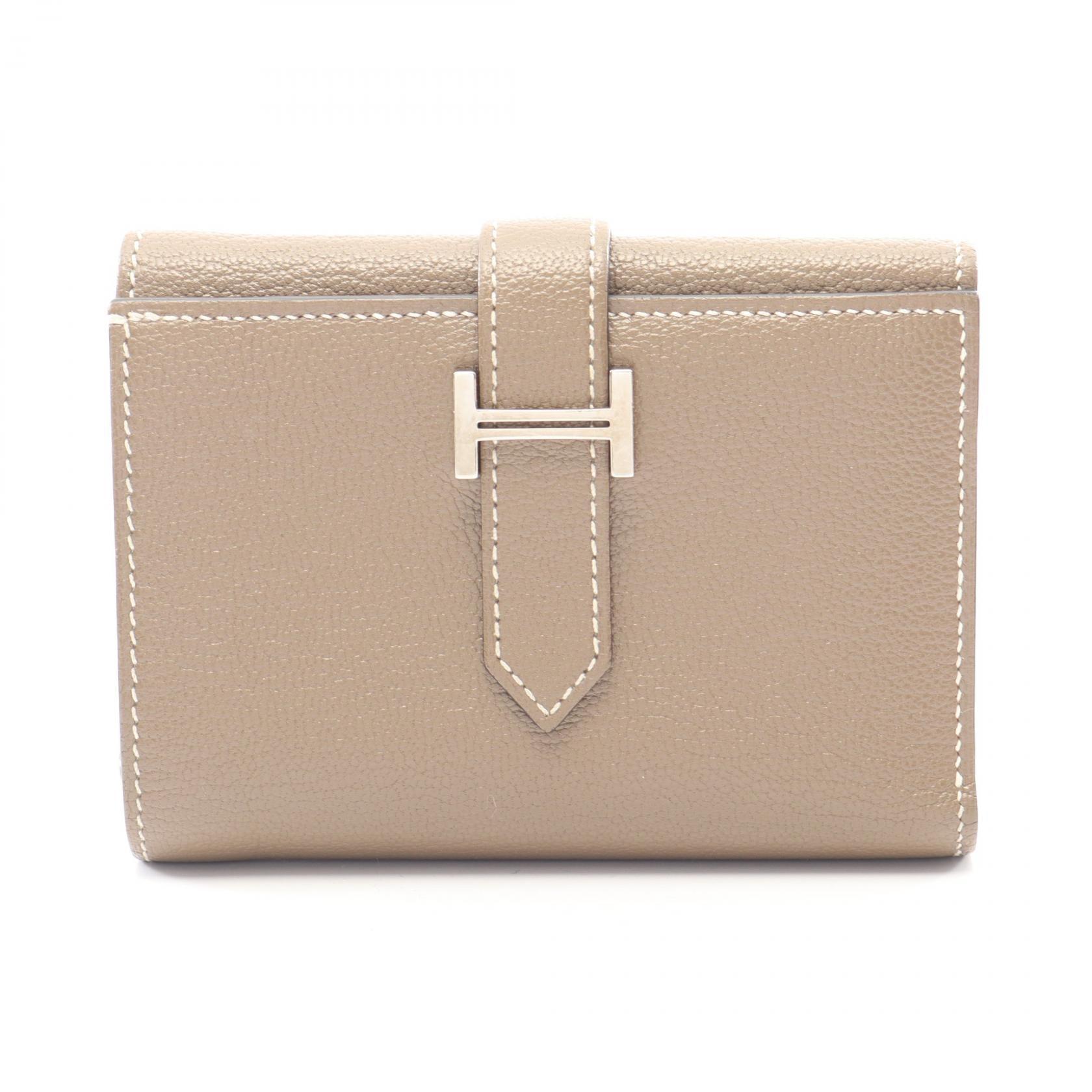 エルメス HERMES ベアンコンビネ エトゥープ 三つ折り財布 財布 レザー シェーブル エトゥープ U刻印(2022年製造) レディース ベージュ系 【中古】