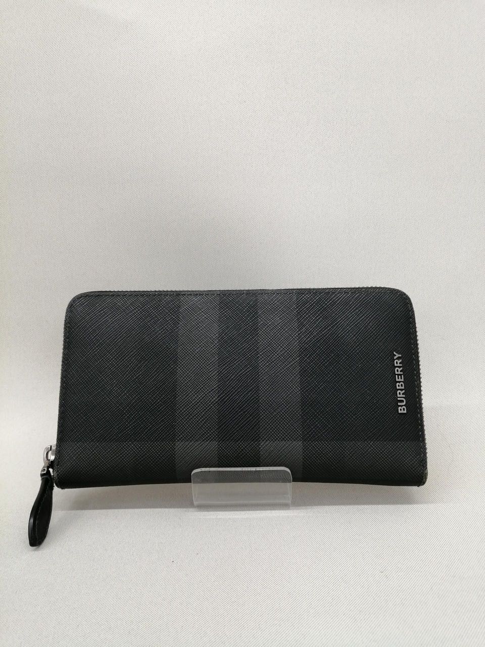 Burberry Check & Leather Round Zip Wallet "Charcoal"