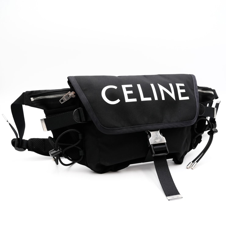 CELINE(セリーヌ)トレッキングライン メッセンジャーバッグ ショルダーバッグ ブラック ナイロン ロゴ シルバー金具 S-ME-1234 ユニセックス【中古】