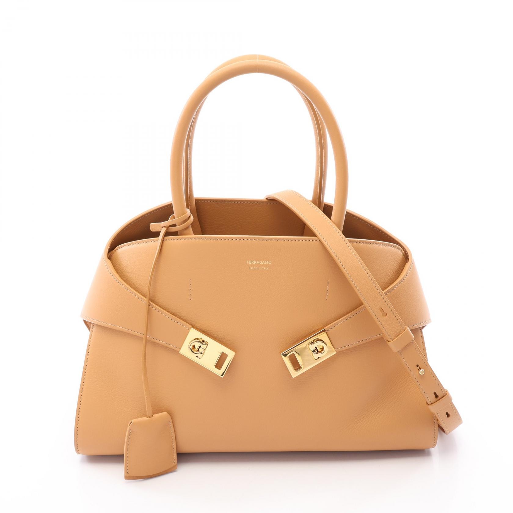 サルヴァトーレフェラガモ Salvatore Ferragamo HUG ハグ スモール 2WAY ハンドバッグ バッグ レザー レディース ベージュ系 【中古】