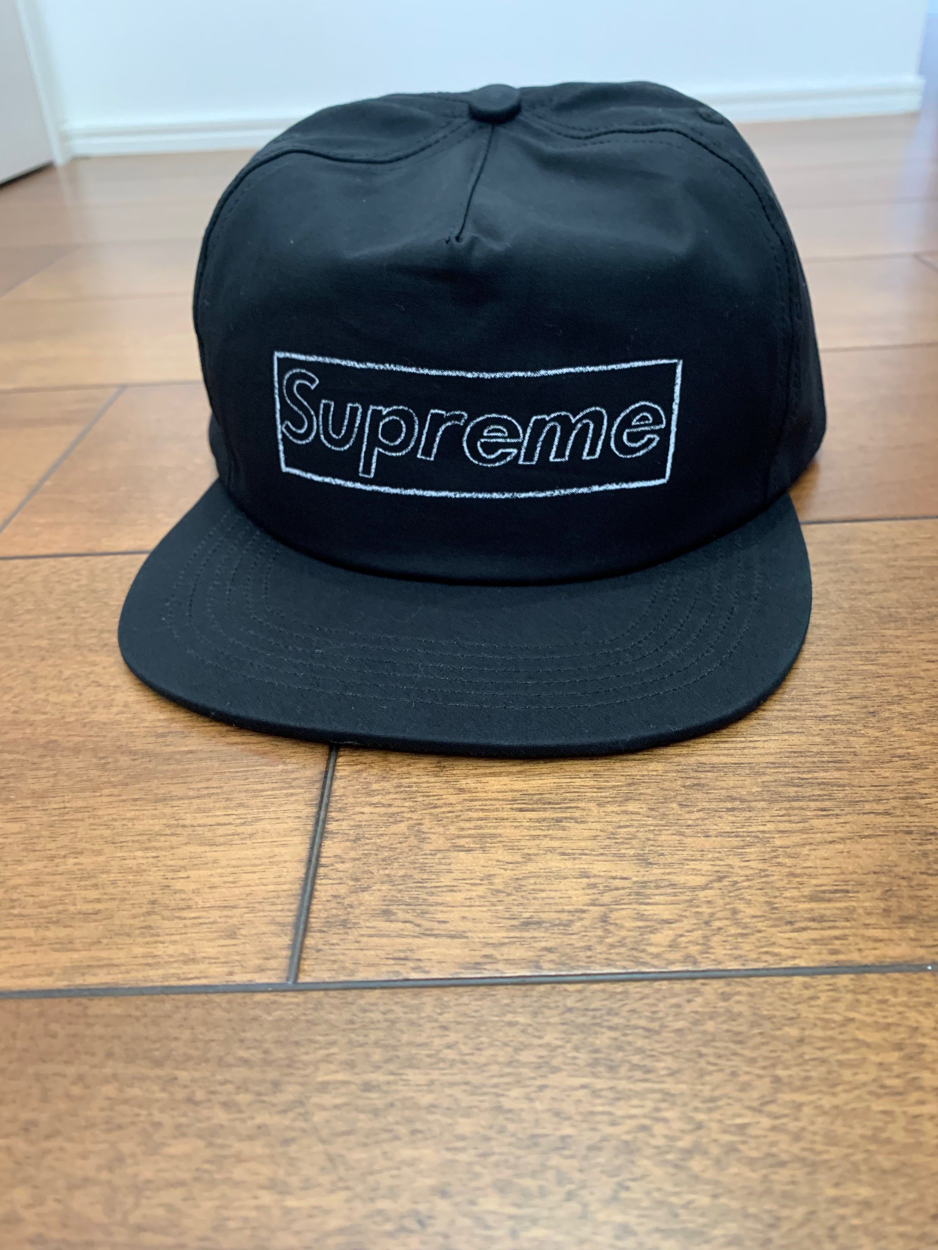 Supreme KAWS Chalk Logo 5-Panel "Black"