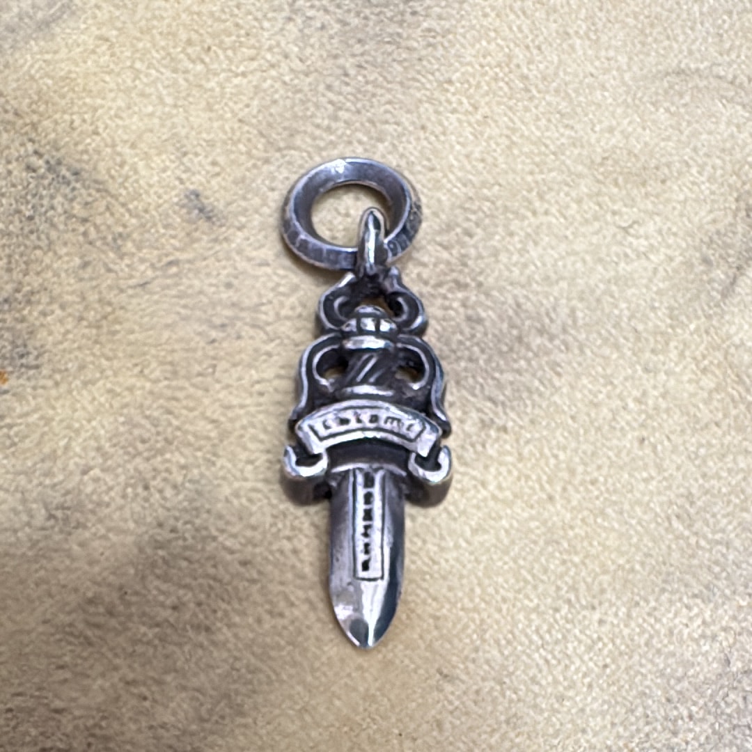 Chrome Hearts # 5 Dagger Charm "Silver"