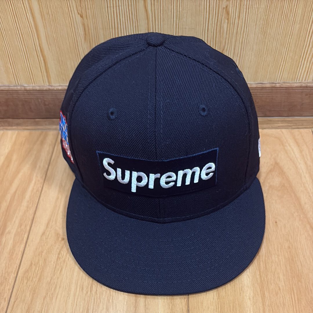 Supreme World Famous Box Logo New Era® "Navy"