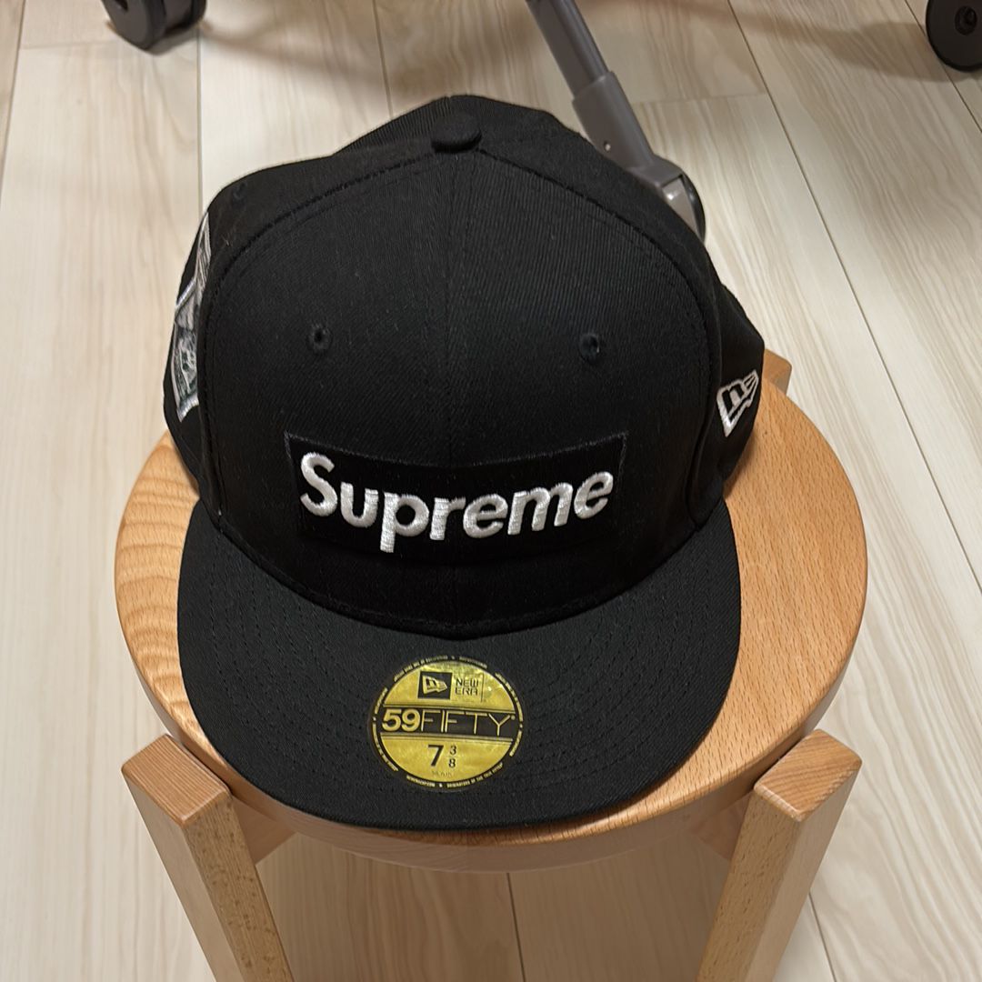 Supreme Money Box Logo New Era 