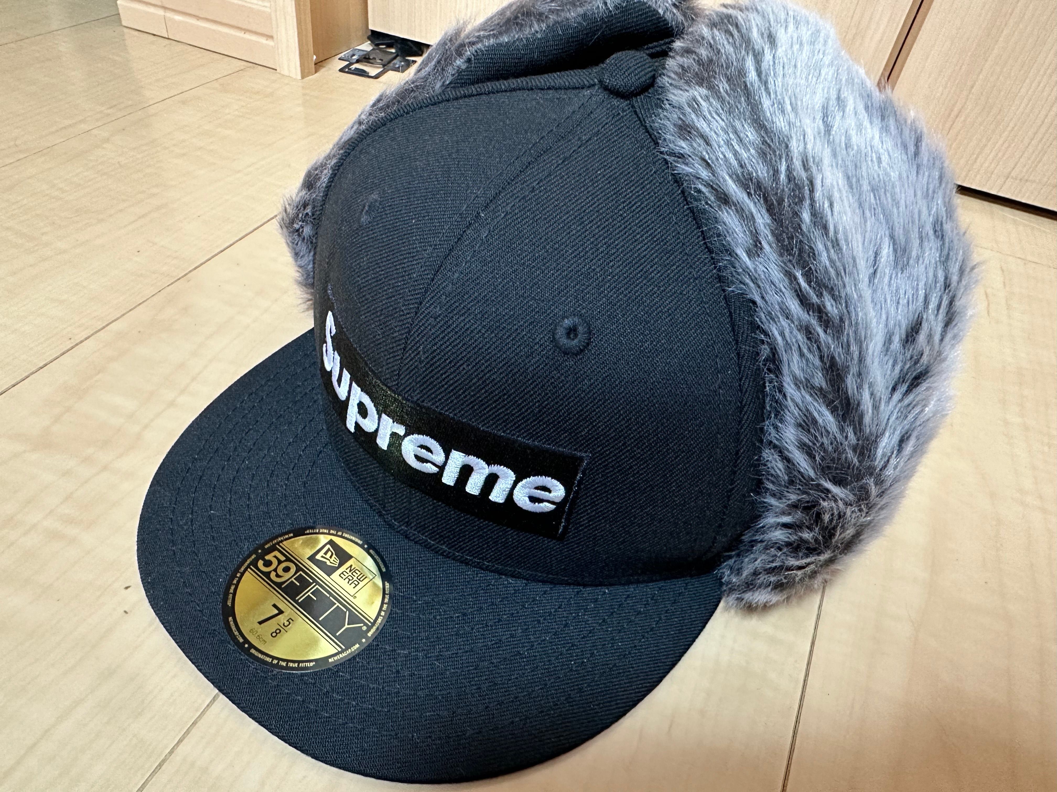 Supreme Earflap New Era® "Black"