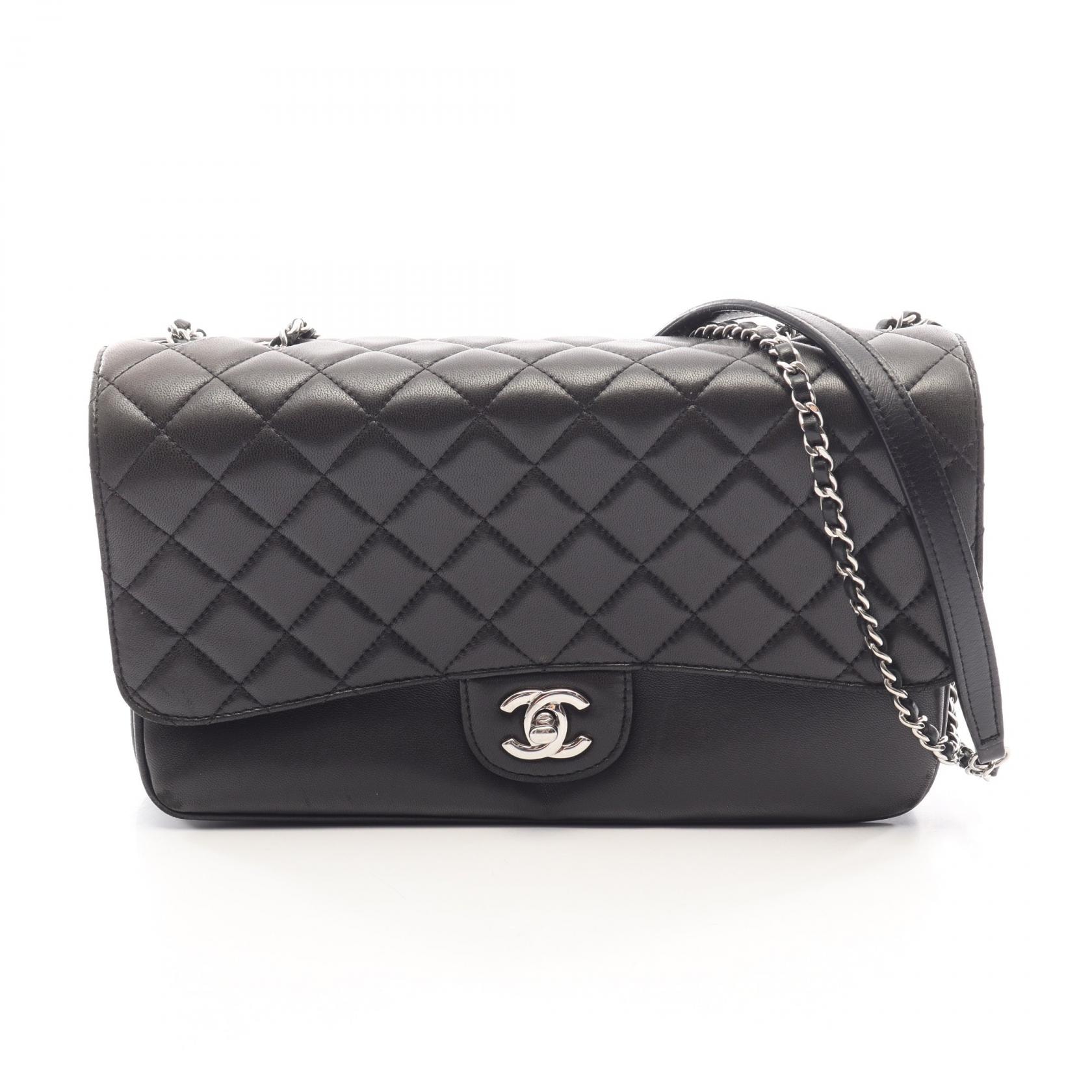 シャネル CHANEL マトラッセ ショルダーバッグ バッグ ラムスキン(羊革) レディース ブラック系 【中古】