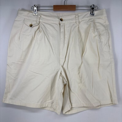 古着 90's/90年代 ノーティカ NAUTICA ショートパンツ チノパン ツータック ハーフパンツ ワンポイント w38 ホワイト メンズ