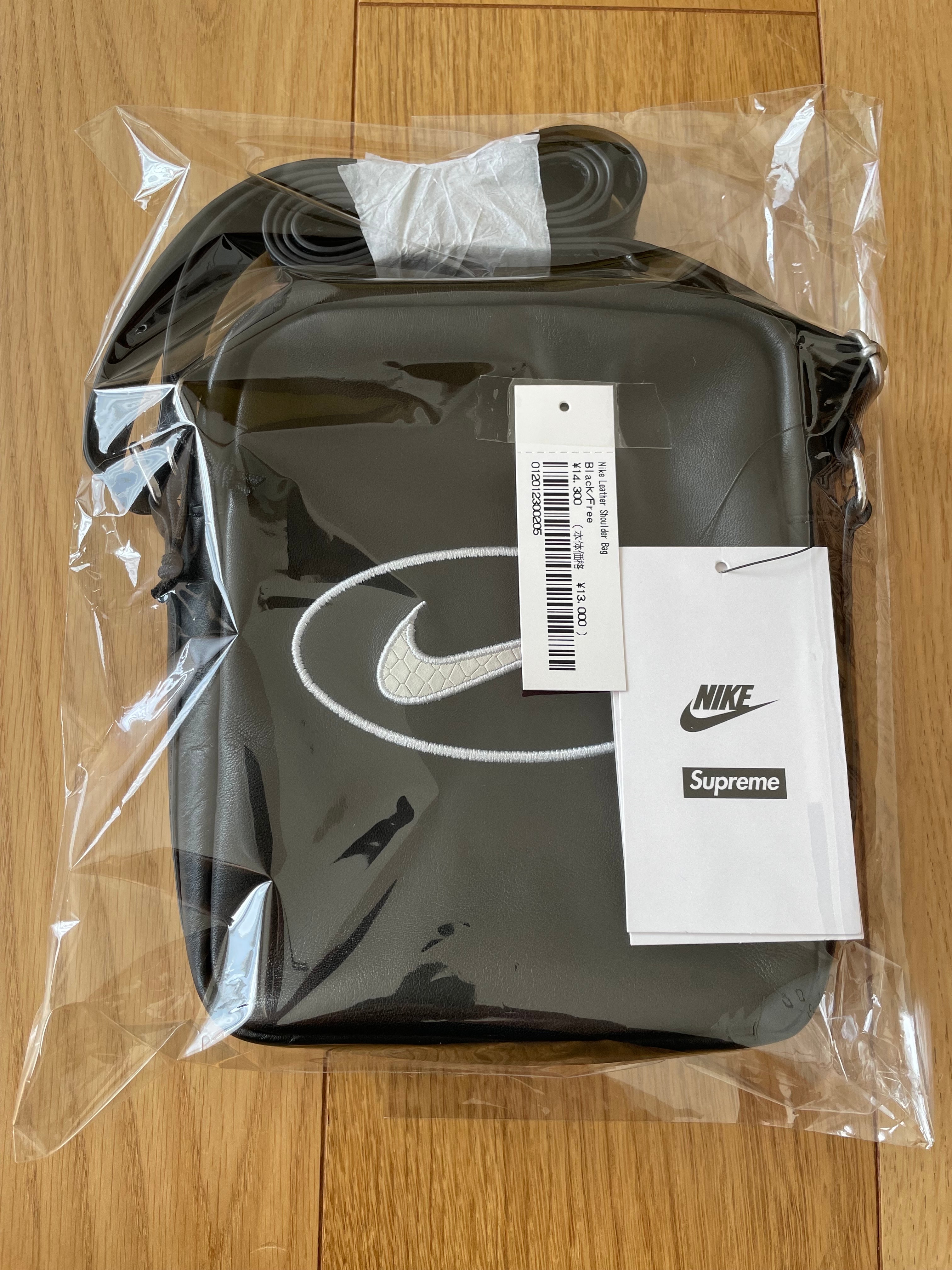 Supreme x Nike Leather Shoulder Bag "Black" HJ7964-045