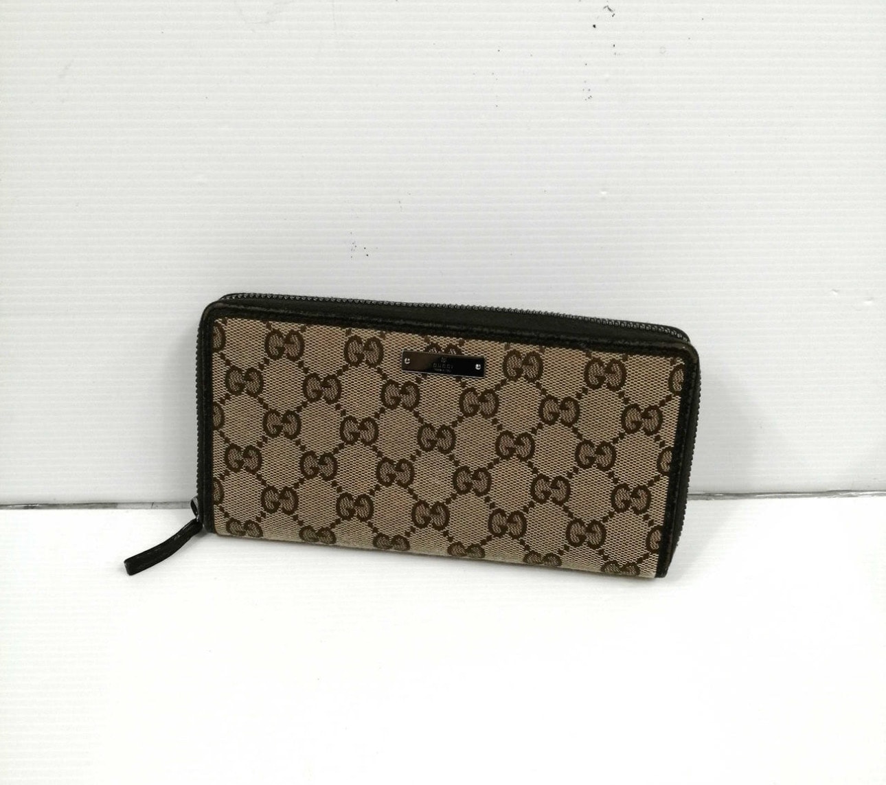 GUCCI GG Canvas Zip Around Wallet "Beige"