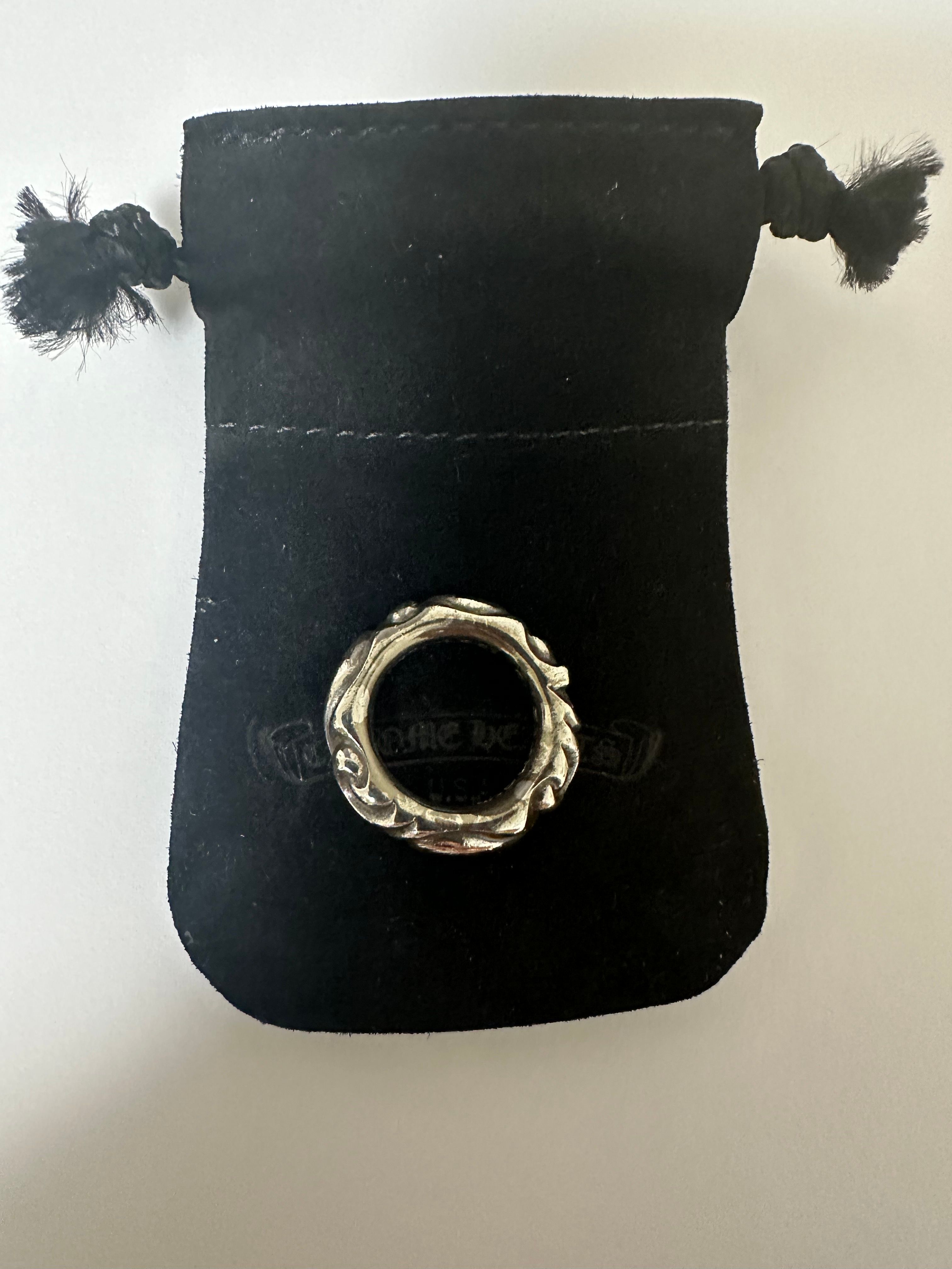 Chrome Hearts Scroll Band Ring "Silver"