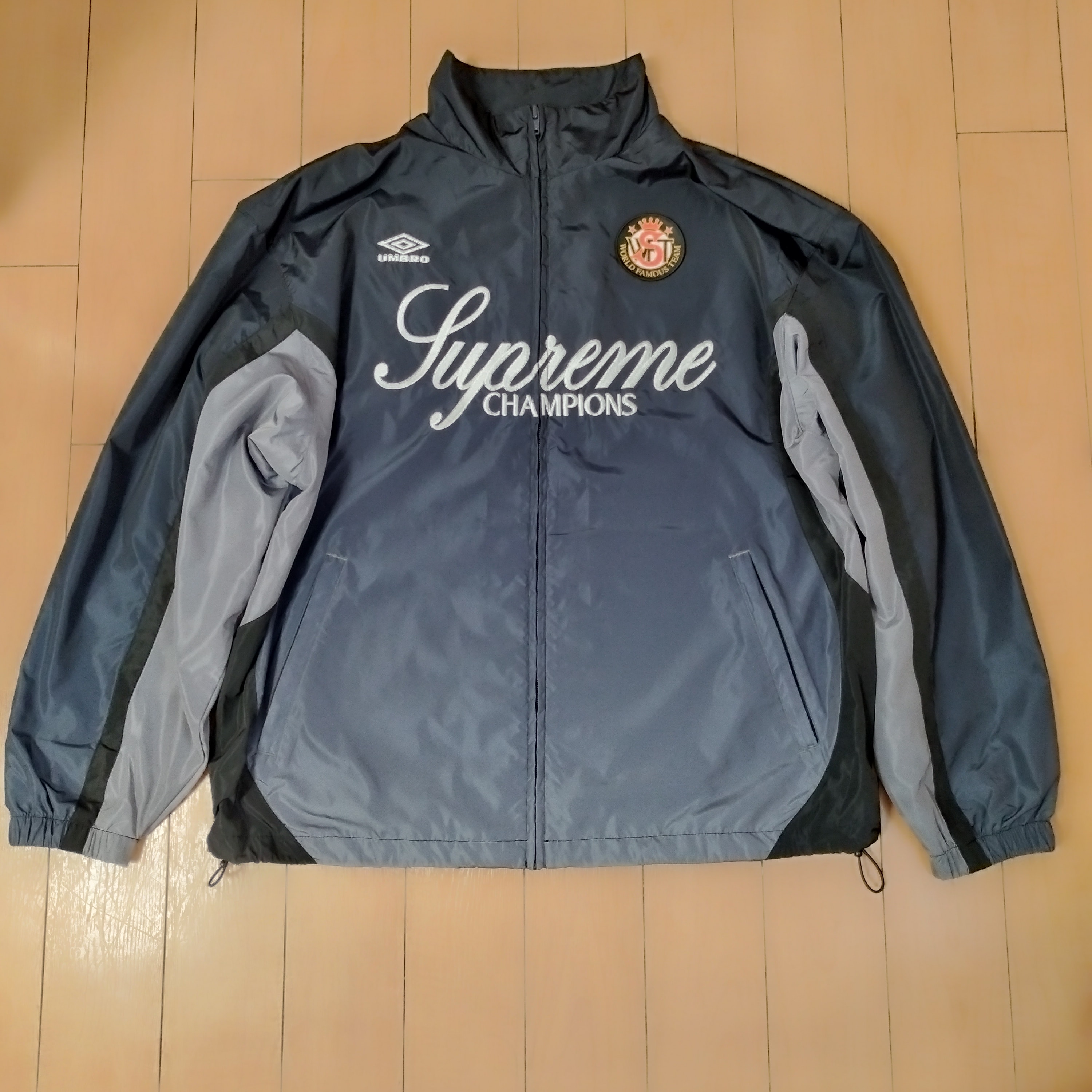 A (未使用に近い)】シュプリーム x アンブロ グラデーション トラック