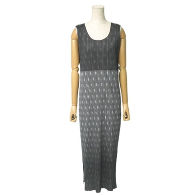 ■美品■PLEATS PLEASE ISSEY MIYAKE プリーツプリーズ イッセイミヤケ ワンピース サイズ3 プリーツ ノースリーブ ドット【おすすめ】 ブランド古着【中古】20250612/RA5125