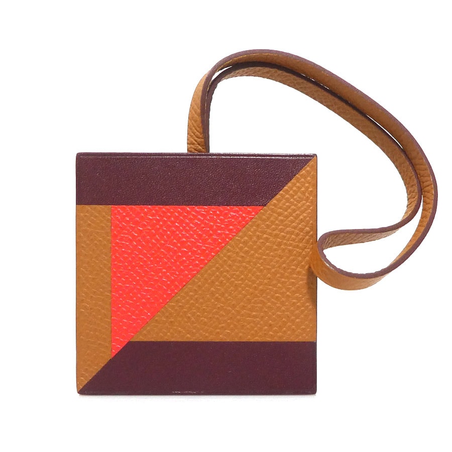 エルメス HERMES チャーム レ トルオ カレ レザー ブラウン系 ユニセックス【中古】 h32324c