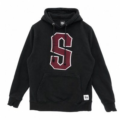 STUSSY ステューシー USA製 S ワッペン ロゴ プルオーバー スウェット パーカー ブラック系 S【中古】