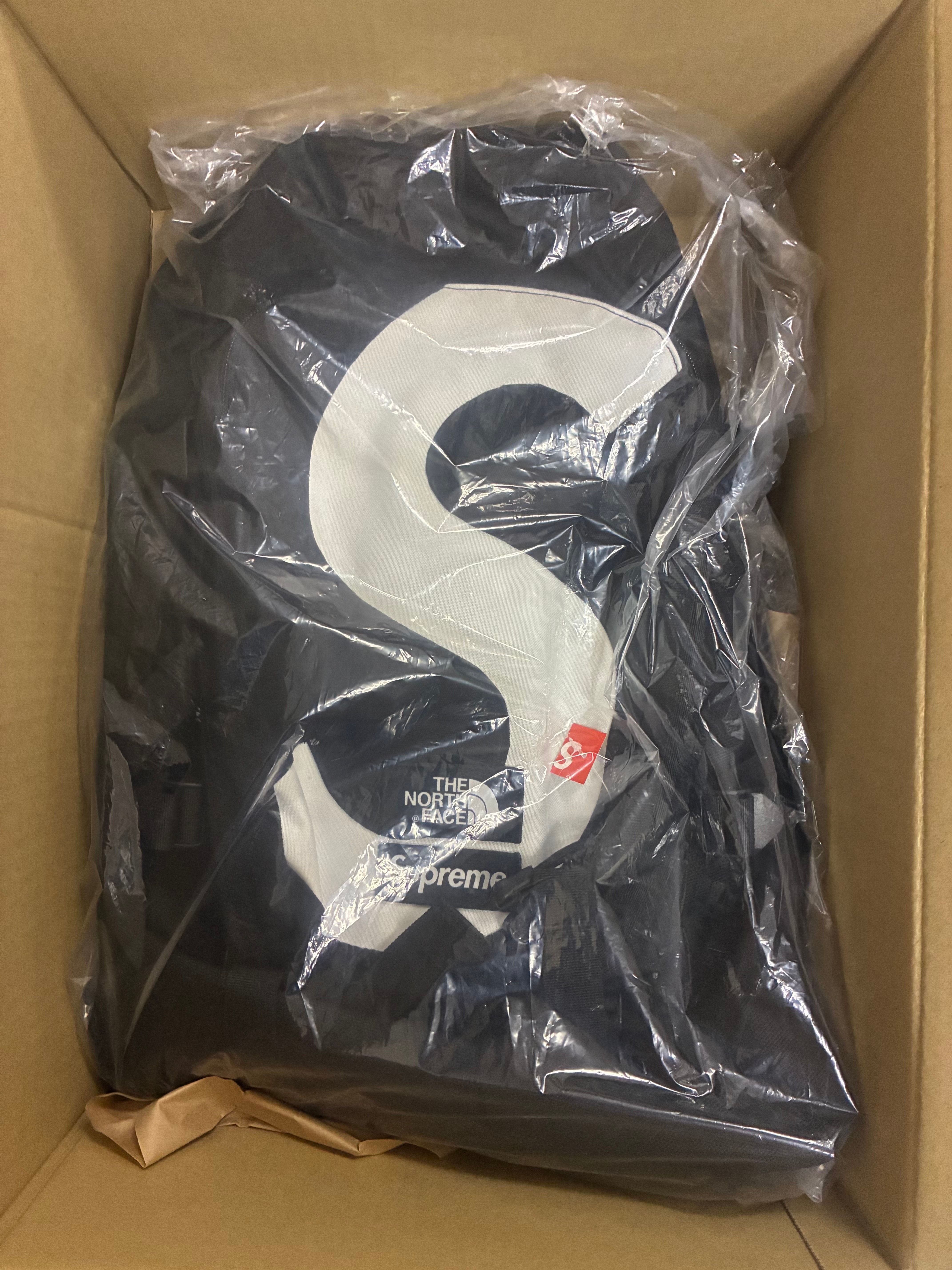 Supreme x The North Face S Logo Expedition Backpack "Black"