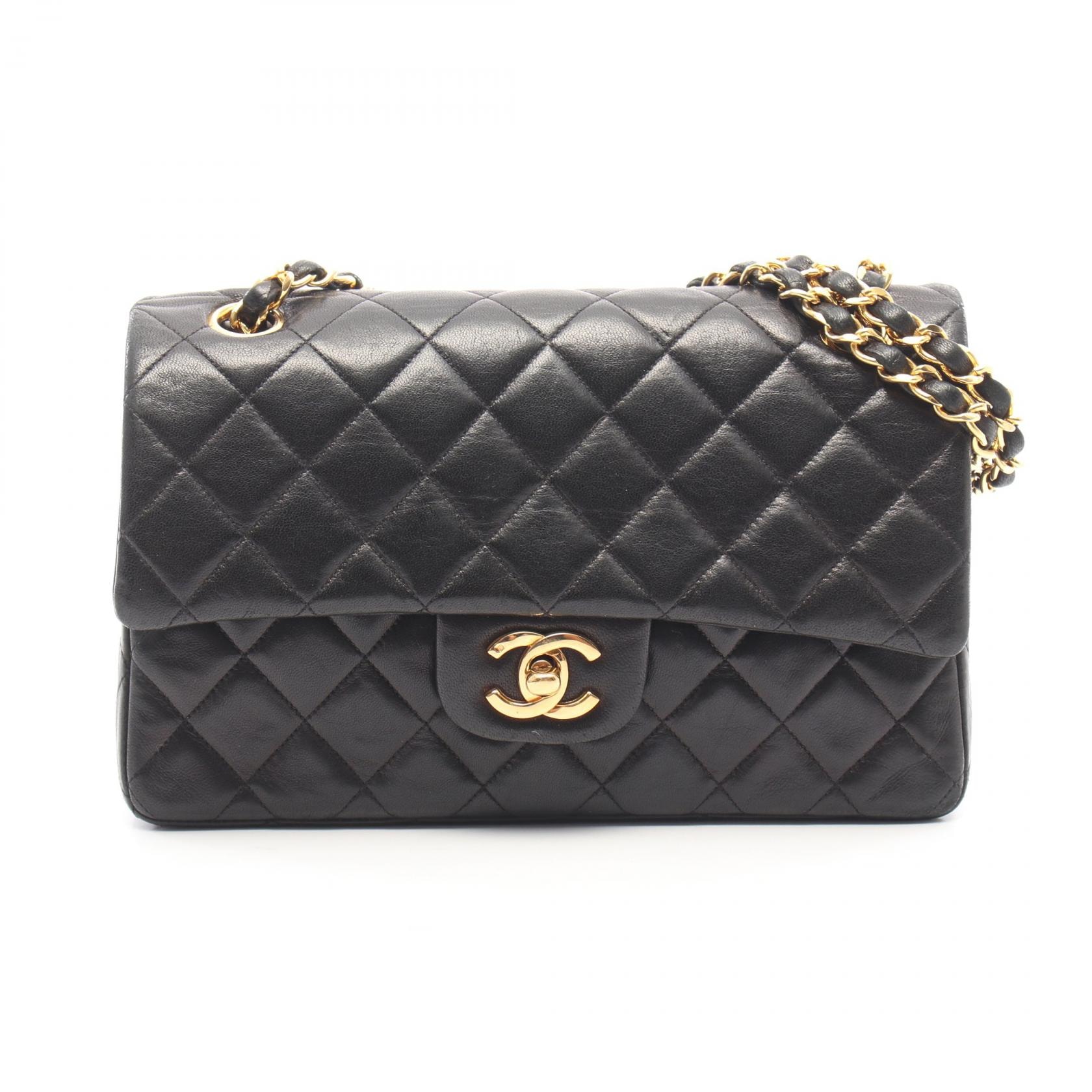 シャネル CHANEL マトラッセ Wフラップ ショルダーバッグ バッグ ラムスキン(羊革) レディース ブラック系 【中古】