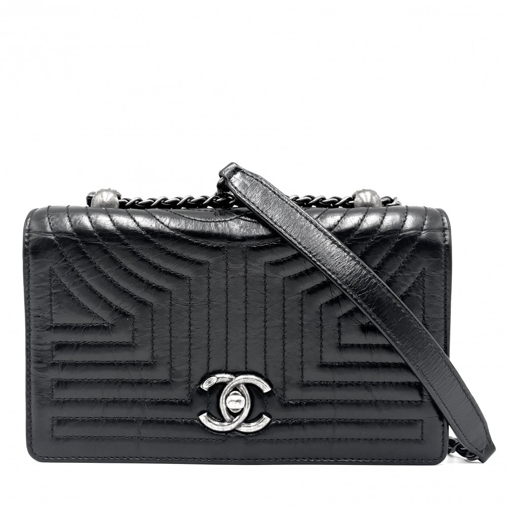CHANEL シャネル ショルダーバッグ コリアンガーデン チェーンショルダー フルフラップ ターンロック 肩掛け 斜め掛け ココマーク ココ かばん 鞄 レザー ブラック 黒 シルバー金具 レディース【中古品】