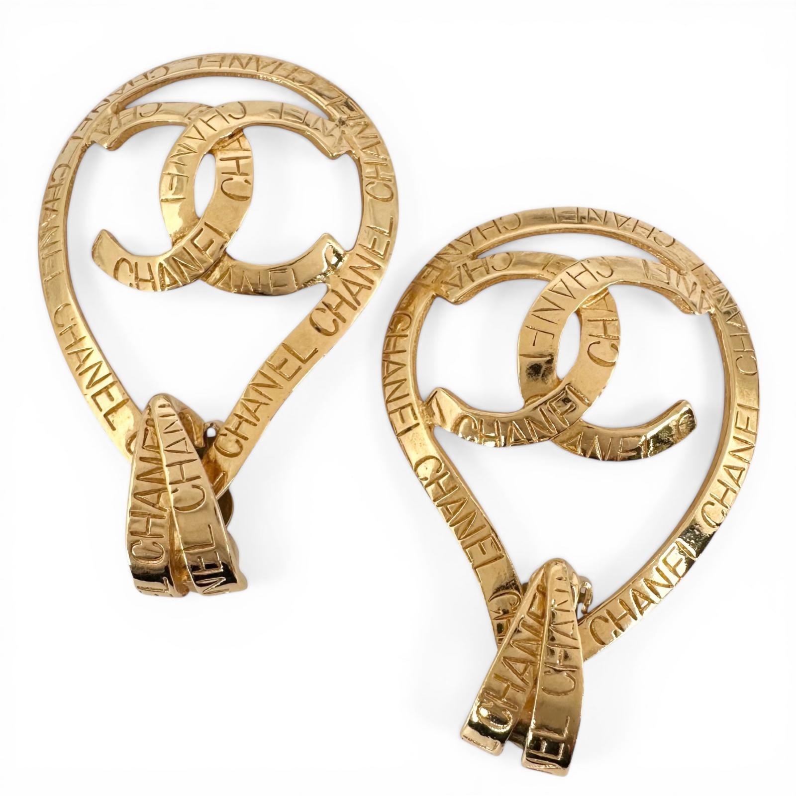 美品 CHANEL シャネル ココマーク 涙モチーフ 96P イヤリング ゴールド レディース【中古】