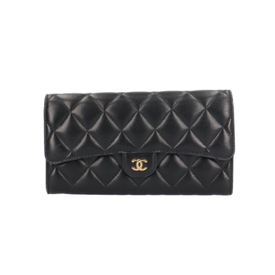 シャネル クラシックロングフラップウォレット マトラッセ 長財布 ラムスキン AP0241 レディース CHANEL 中古