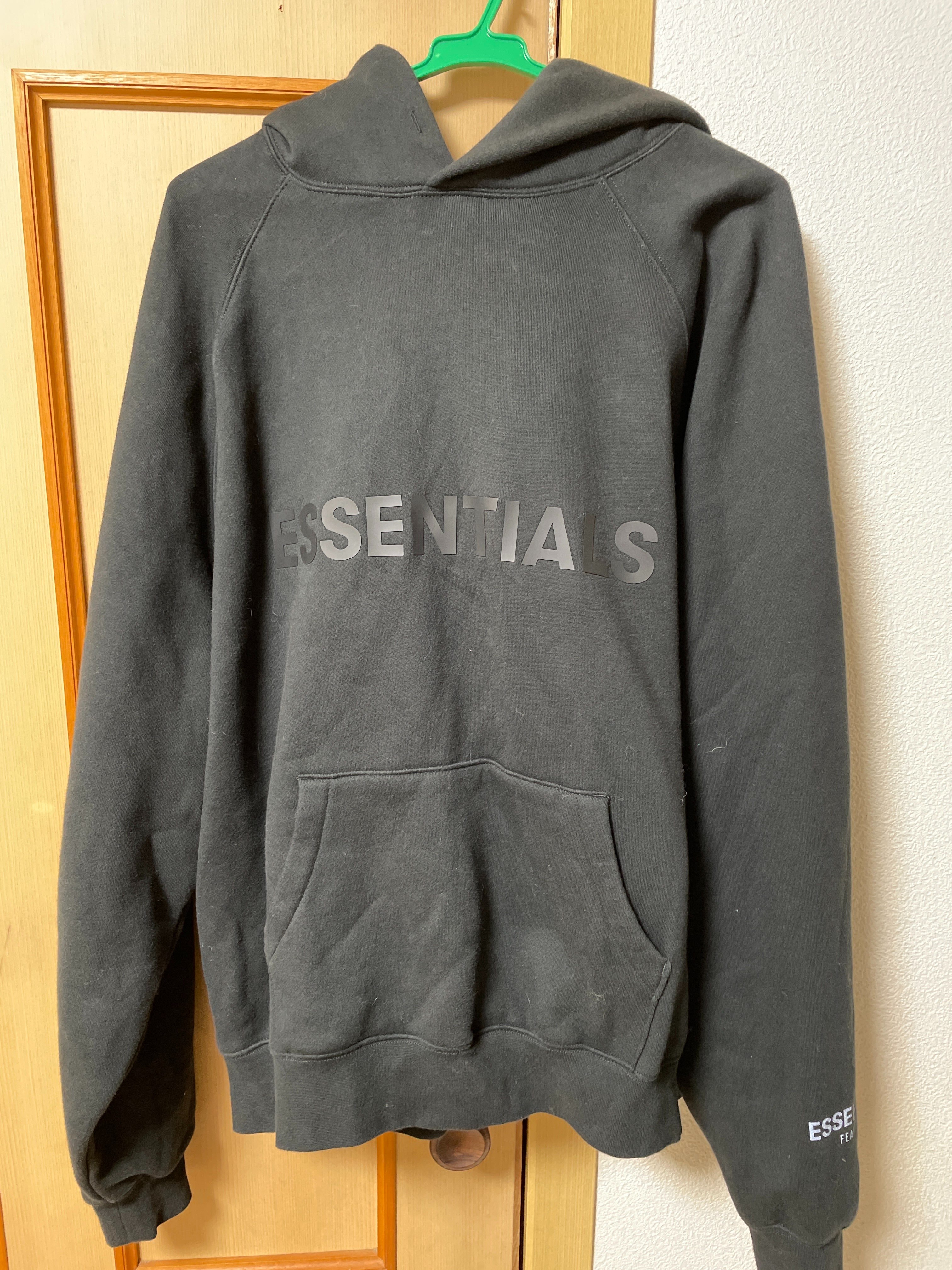 FEAR OF GOD ESSENTIALS 3D Silicon Applique Pullover Hoodie "Black"