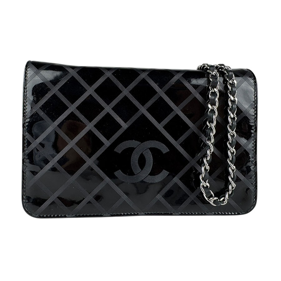 シャネル CHANEL  チェーンウォレット エナメル/レザー ブラック レディース【中古】 z7240