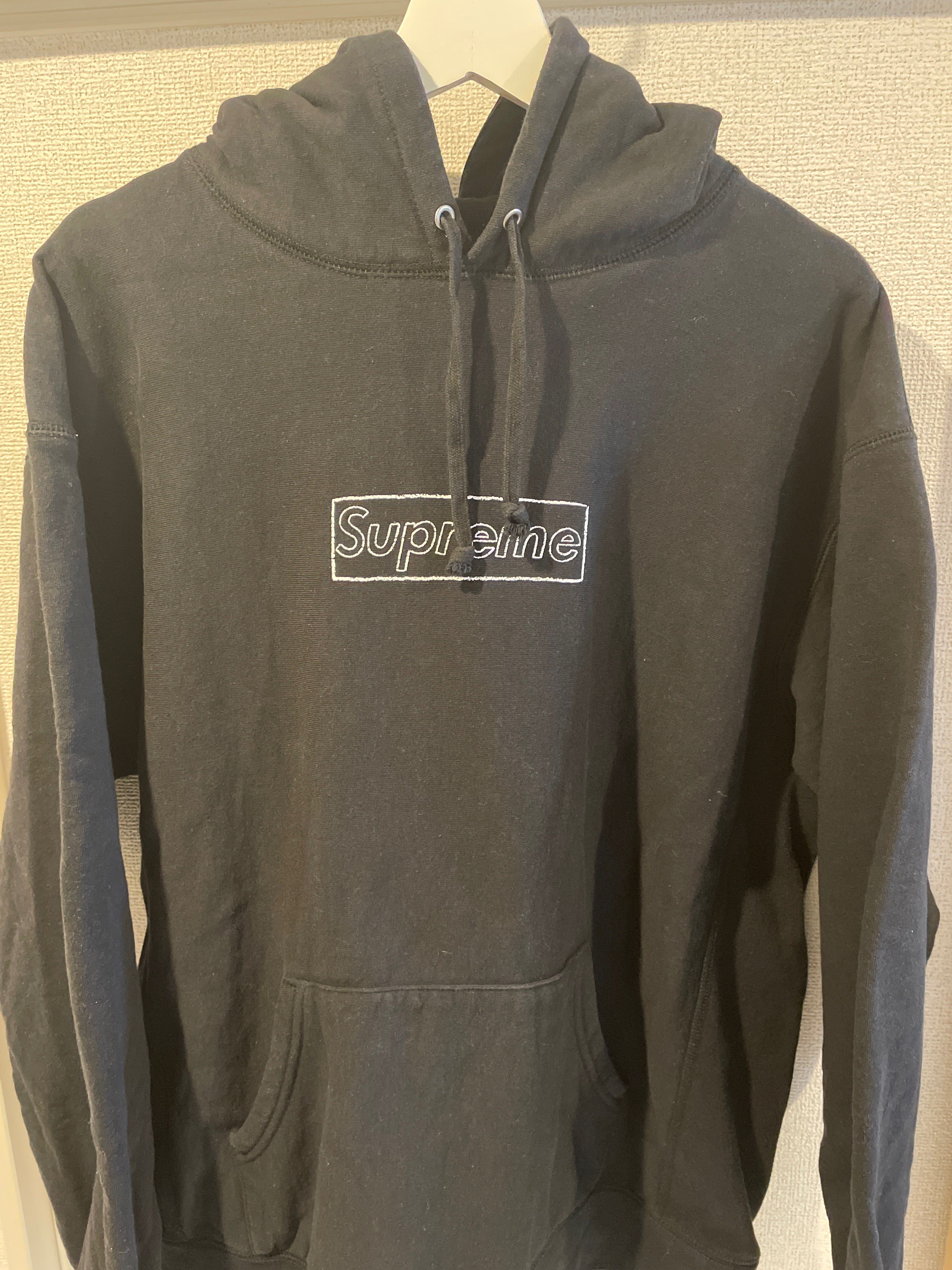 Supreme KAWS Chalk Logo Hooded Sweatshirt "Black"(2021)