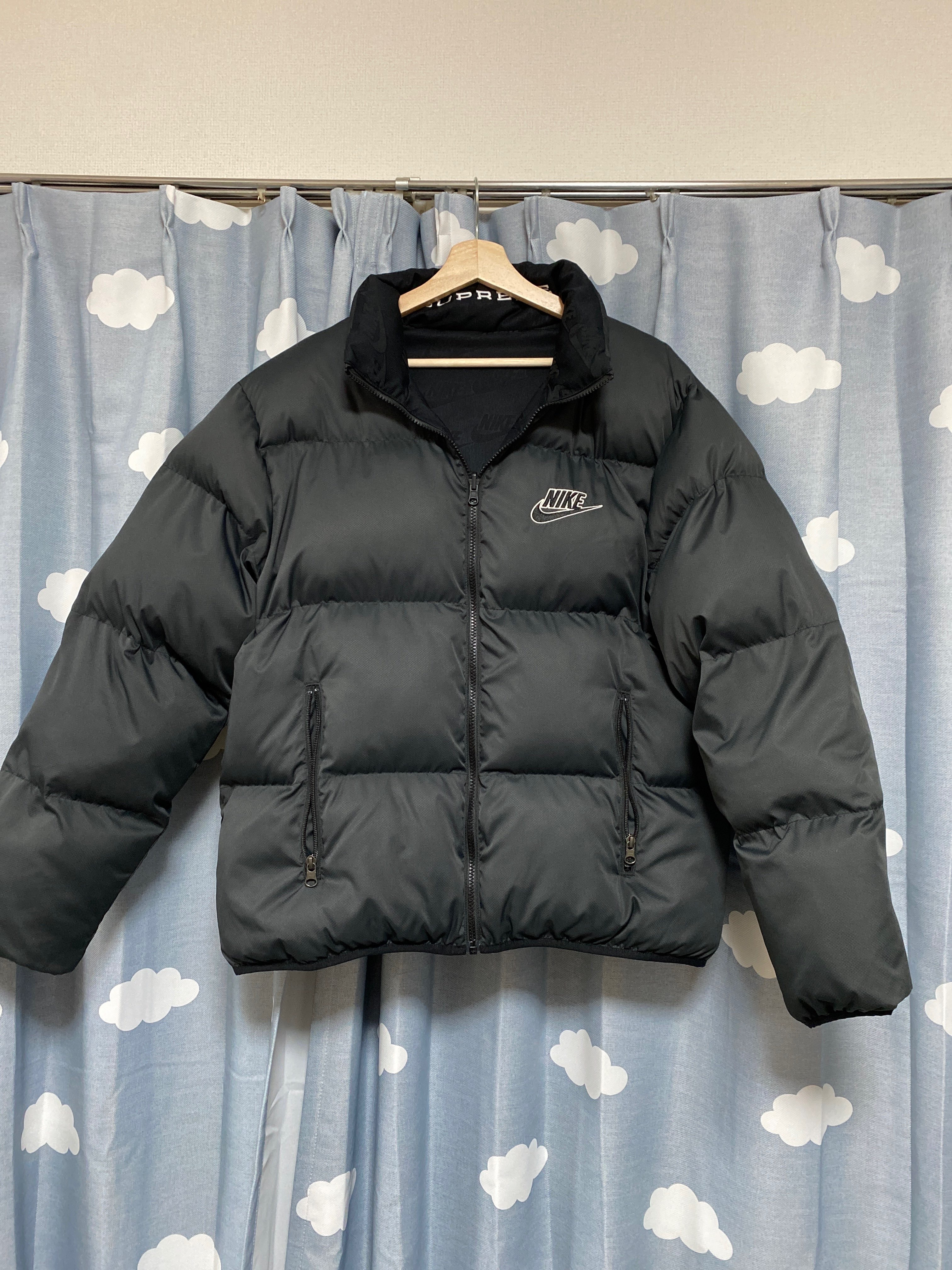 Supreme / Nike® Reversible Puffy Jacket "Black"