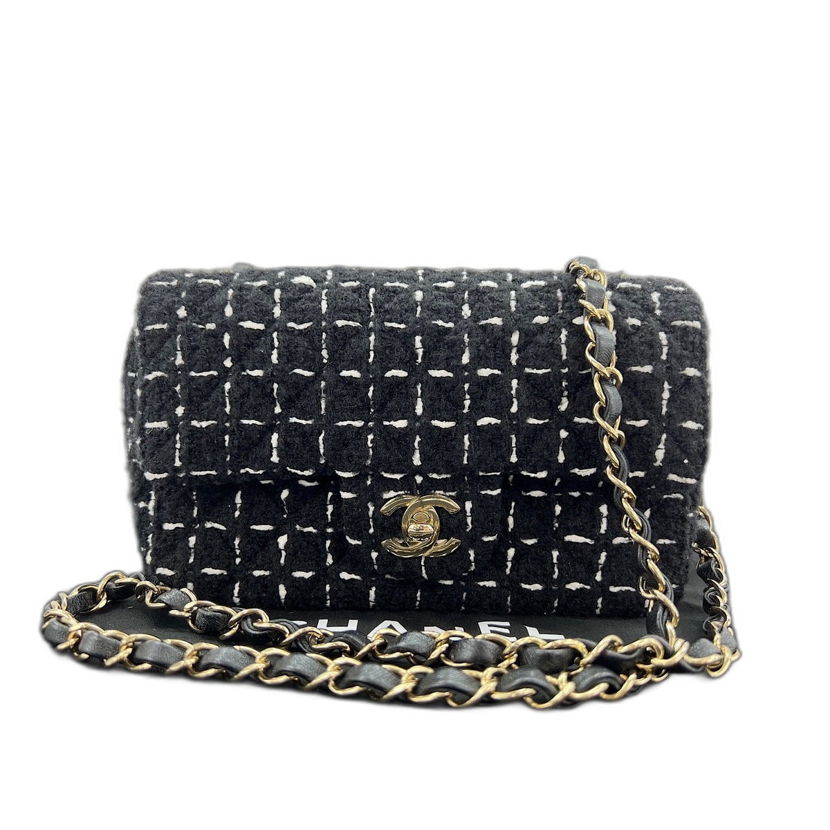 シャネル CHANEL ミニマトラッセ ショルダーバッグ ツイード【中古】