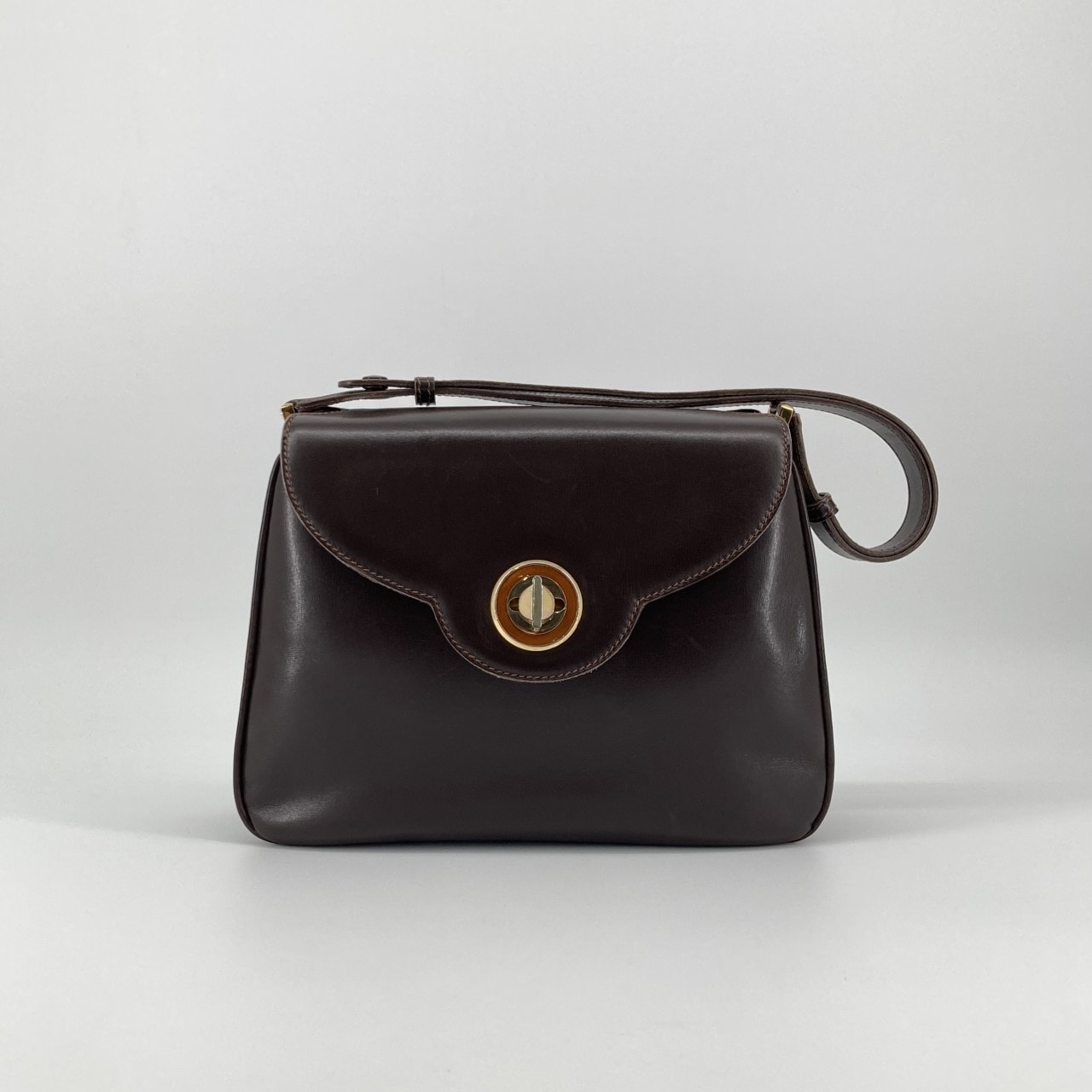 GUCCI(グッチ) ターンロック レザー ショルダーバッグ ブラウン
