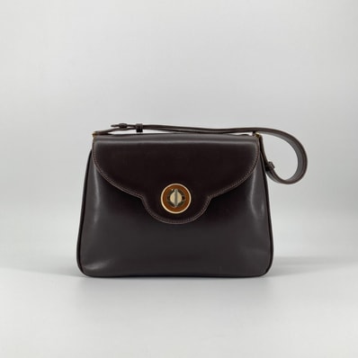 GUCCI(グッチ) ターンロック レザー ショルダーバッグ ブラウン