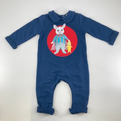 GUCCI(グッチ) チルドレンロンパース ラビット 6/9m ツナギ ネイビー