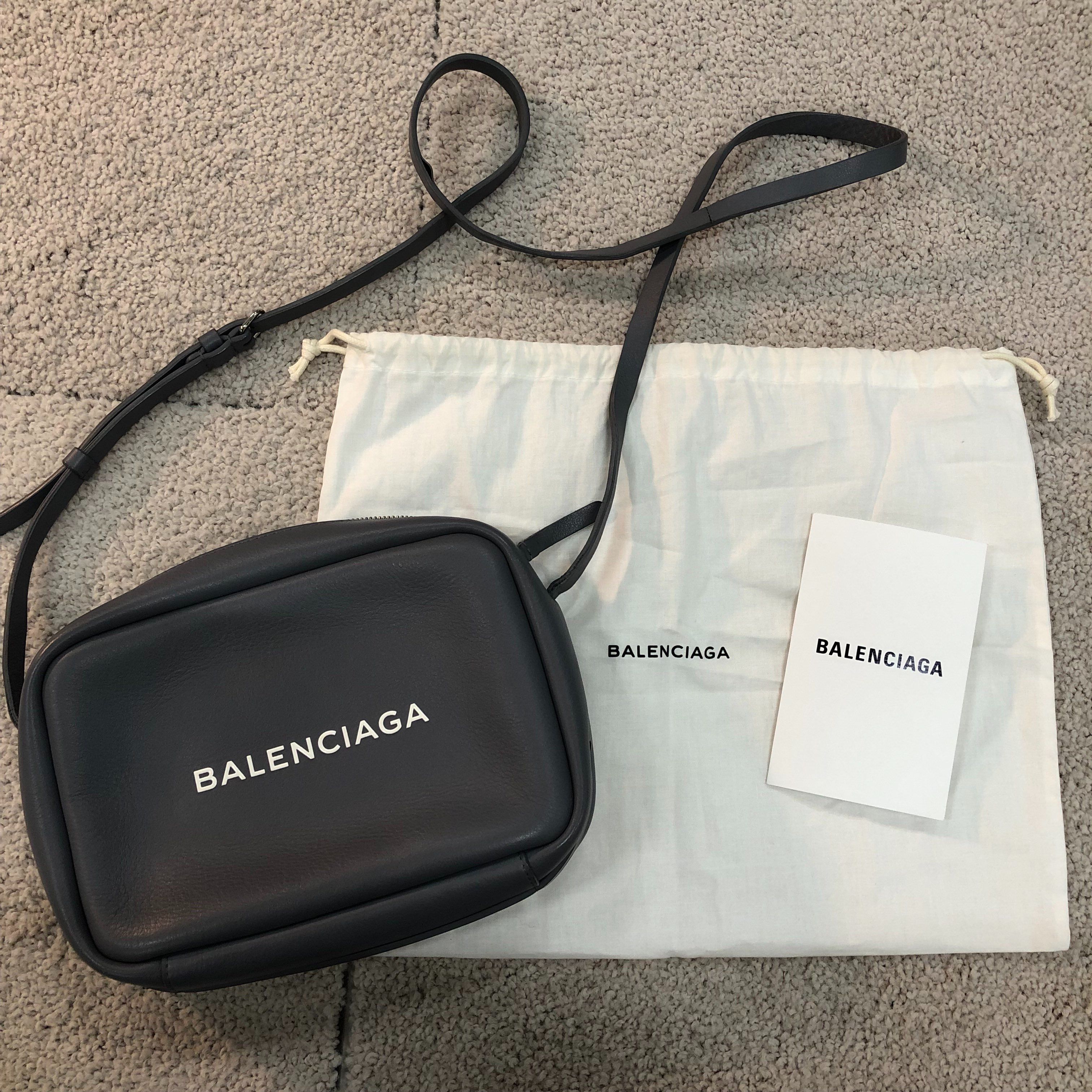 BALENCIAGA Everyday Camera Bag "Black"