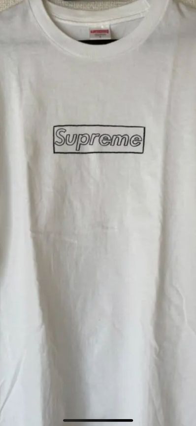 Supreme KAWS Chalk Logo Tee "White"
