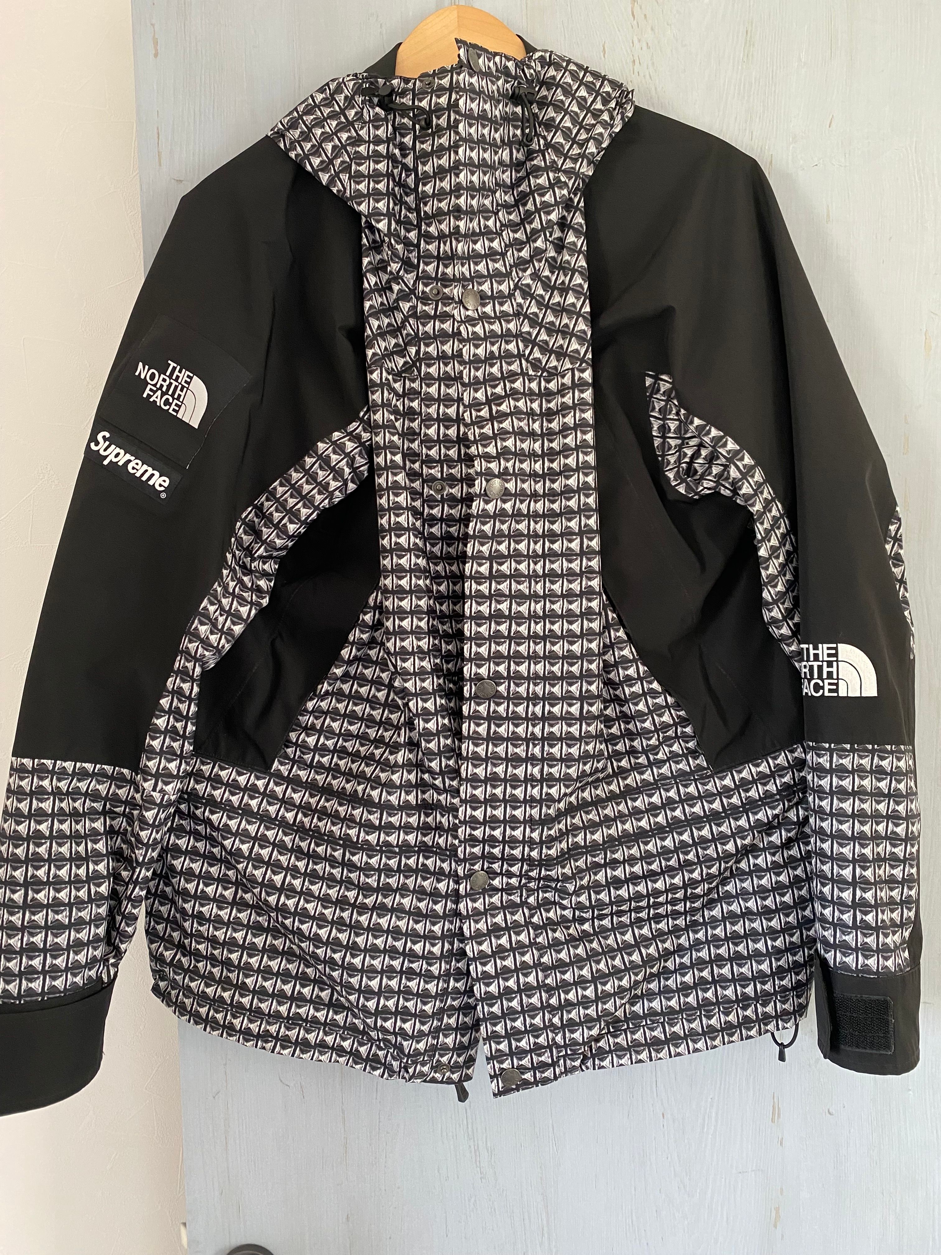 Supreme x The North Face Studded Mountain Light Jacket "Black"