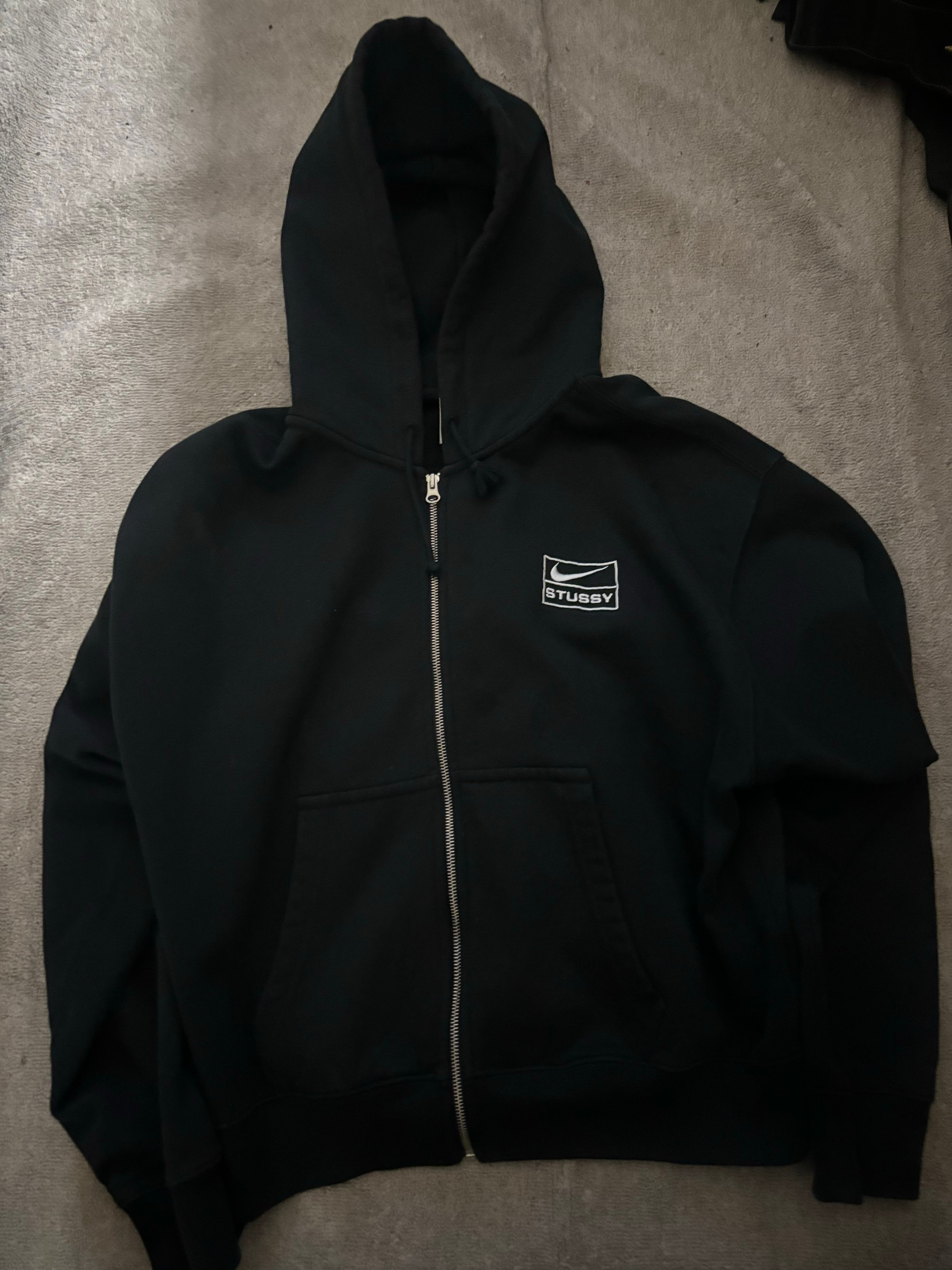 NIKE &ストゥーシーコラボ上下セット